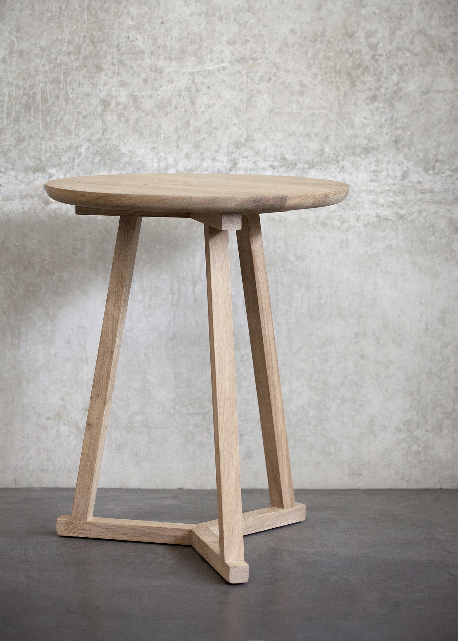 Tripod Small Round Side Table, Oak