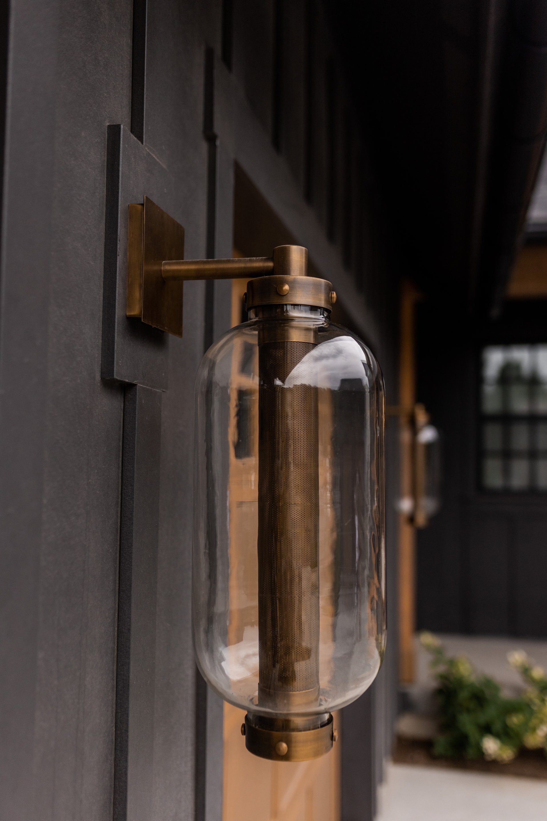 Tex Wall Sconce in Patina Brass, Extra Large