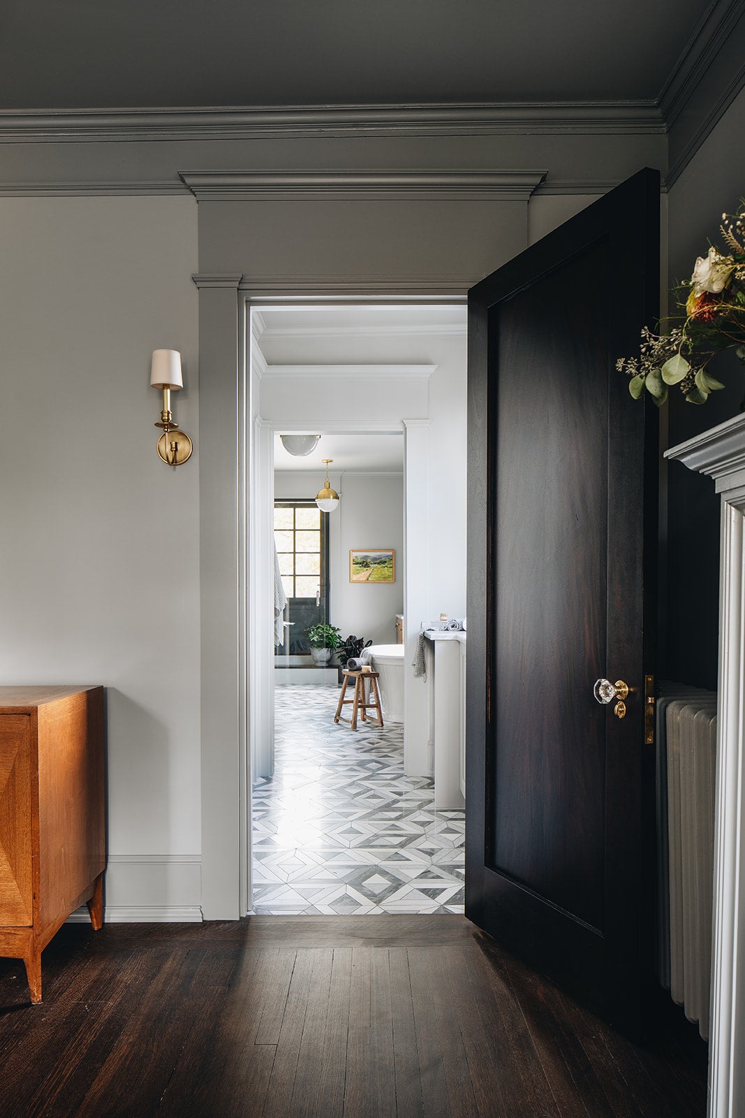 Delmar Single Light Wall Sconce in Aged Brass