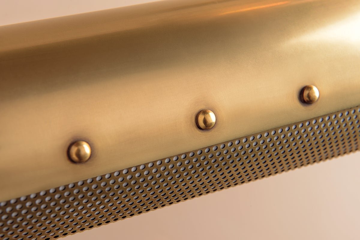 Tucker Picture Light in Aged Brass, Medium