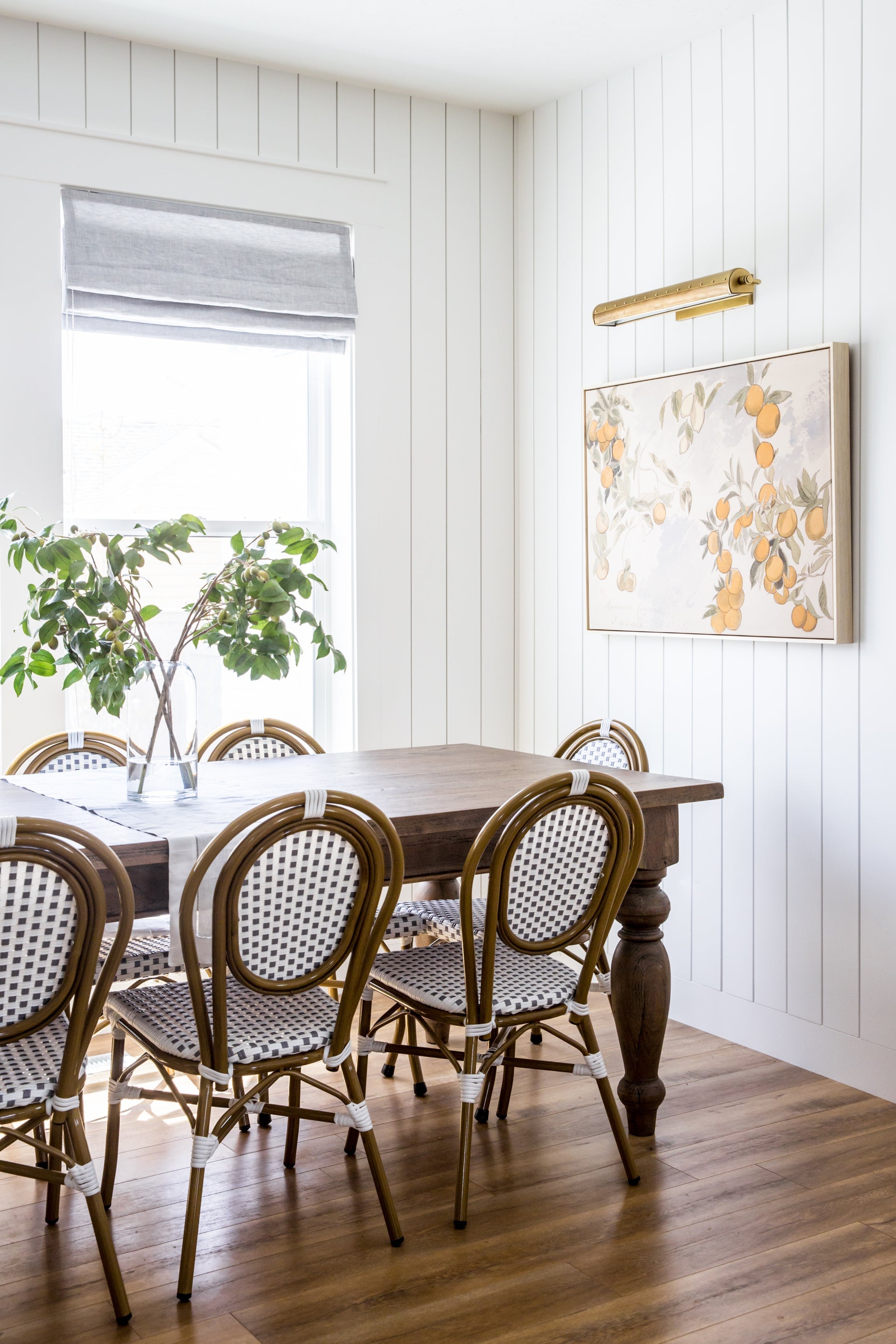 Tucker Picture Light in Aged Brass, Medium