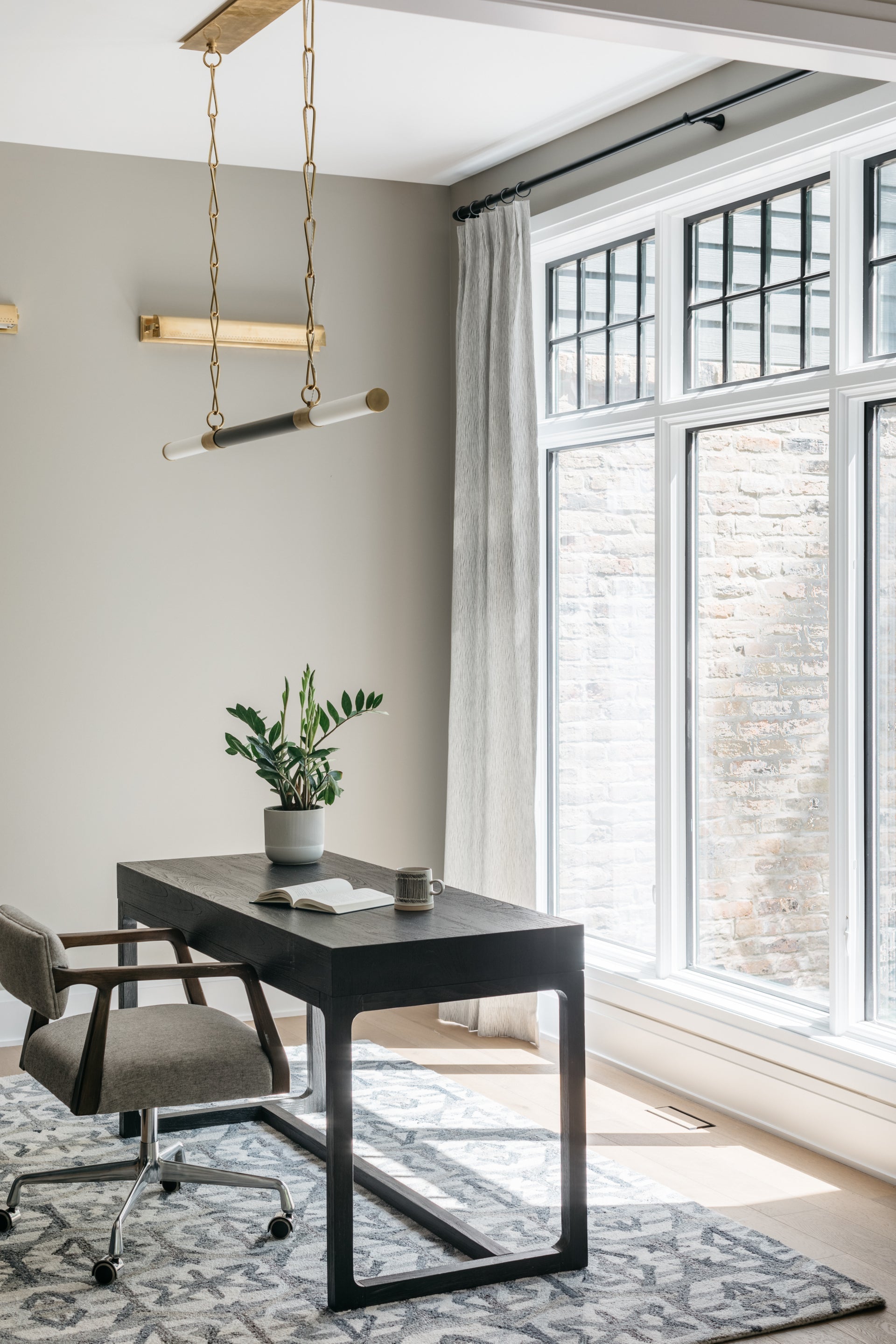 Johnson Picture Light in Aged Brass, Large White Cliff Studio Wall Lighting