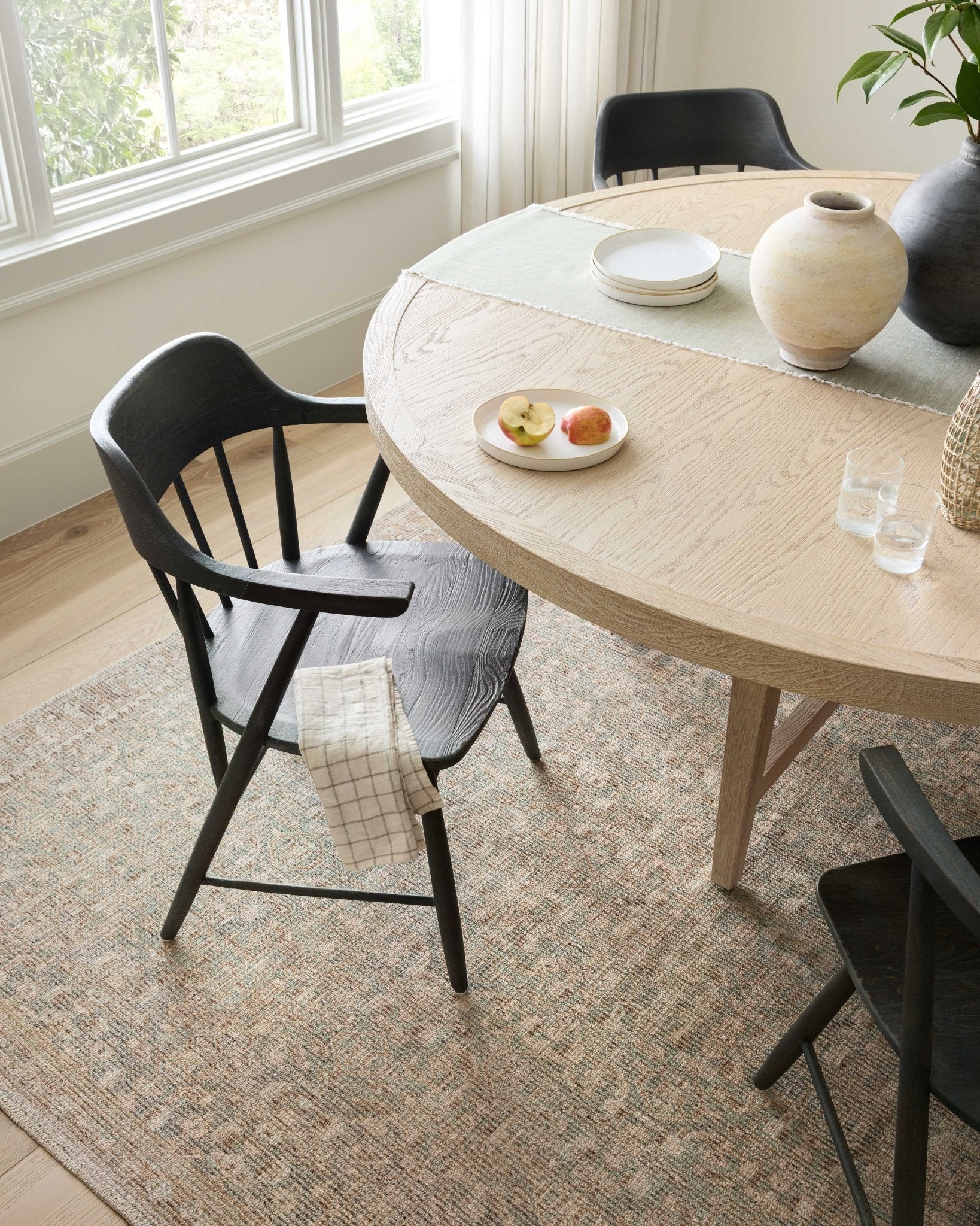 Angela Rose x Loloi Aubrey Sage / Bark Rug