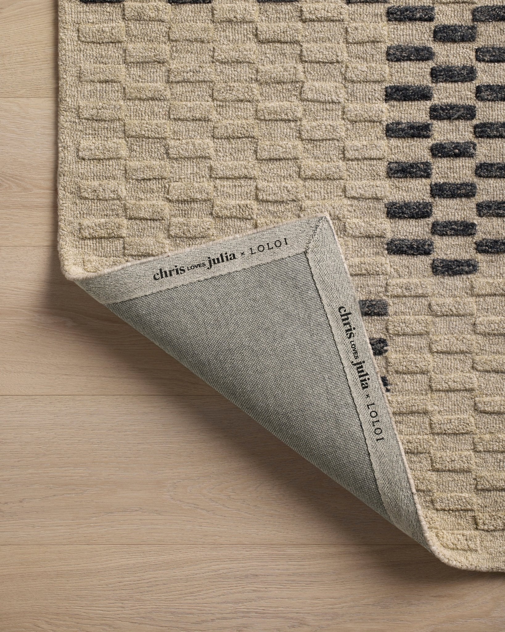 Chris Loves Julia x Loloi Bradley Beige / Midnight Rug