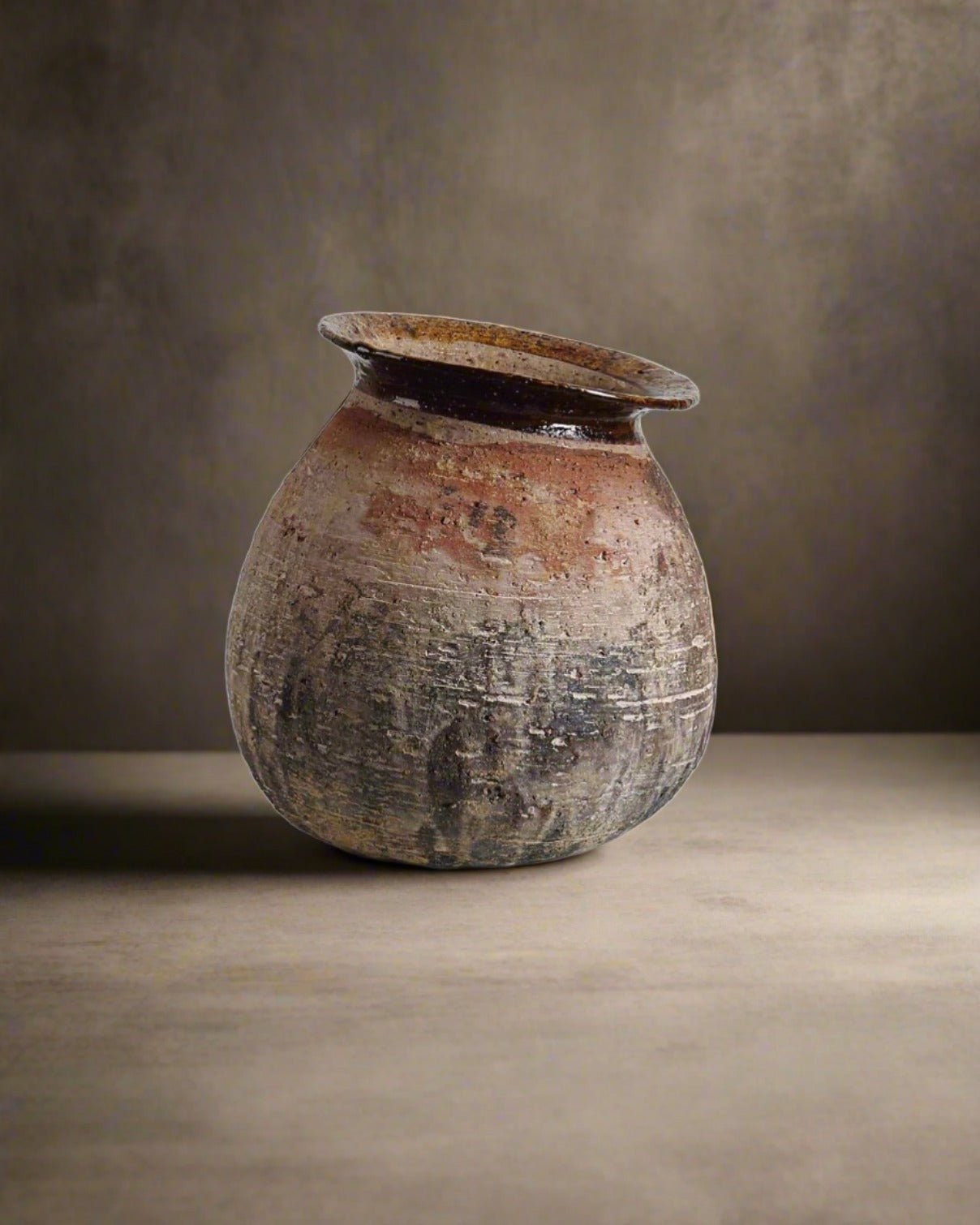 Durango Handcrafted Brown Rustic Vase - 9.4" x 10.2"