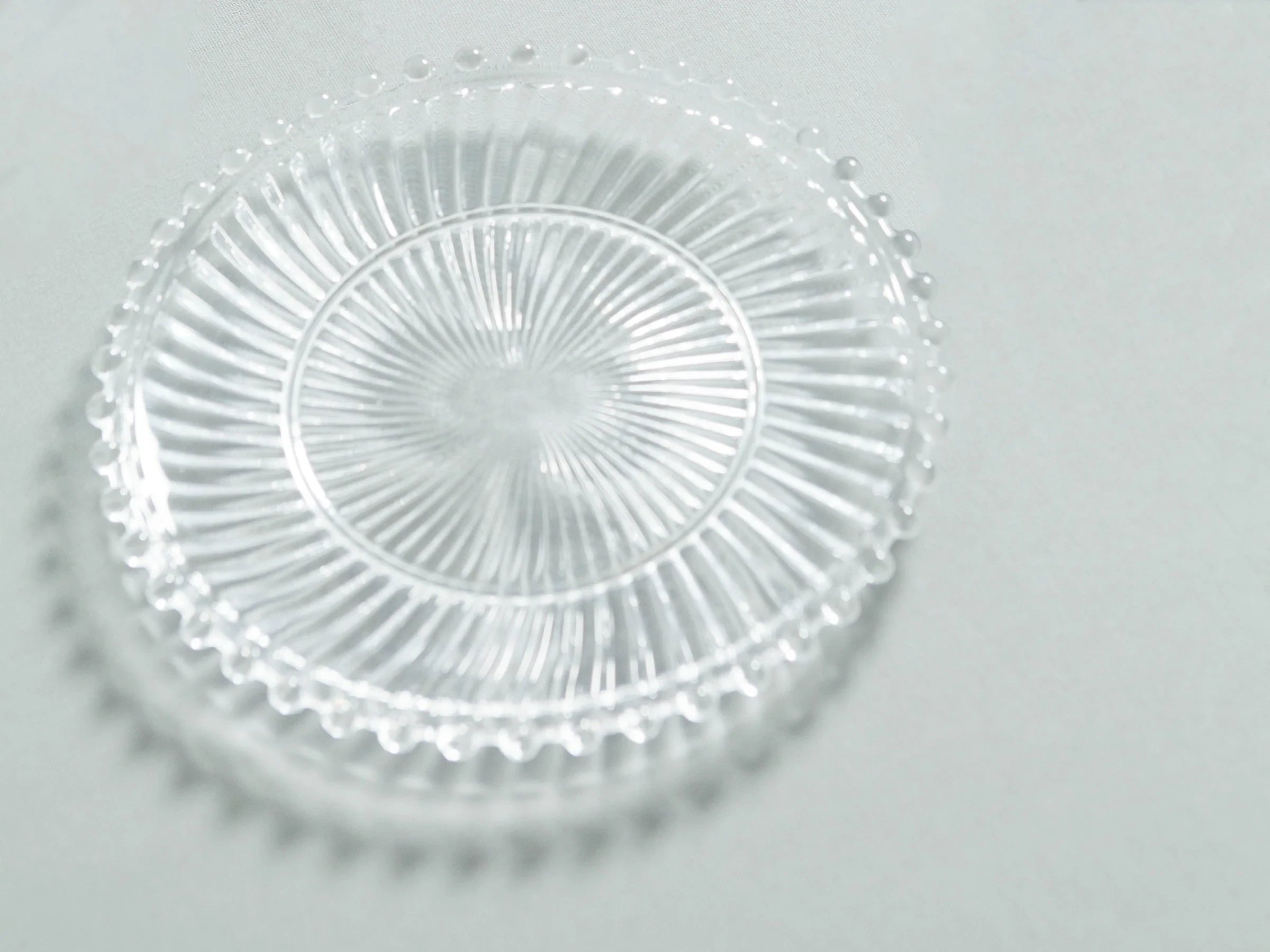 Danielle Ribbed Glass Plate White Cliff Studio Trays