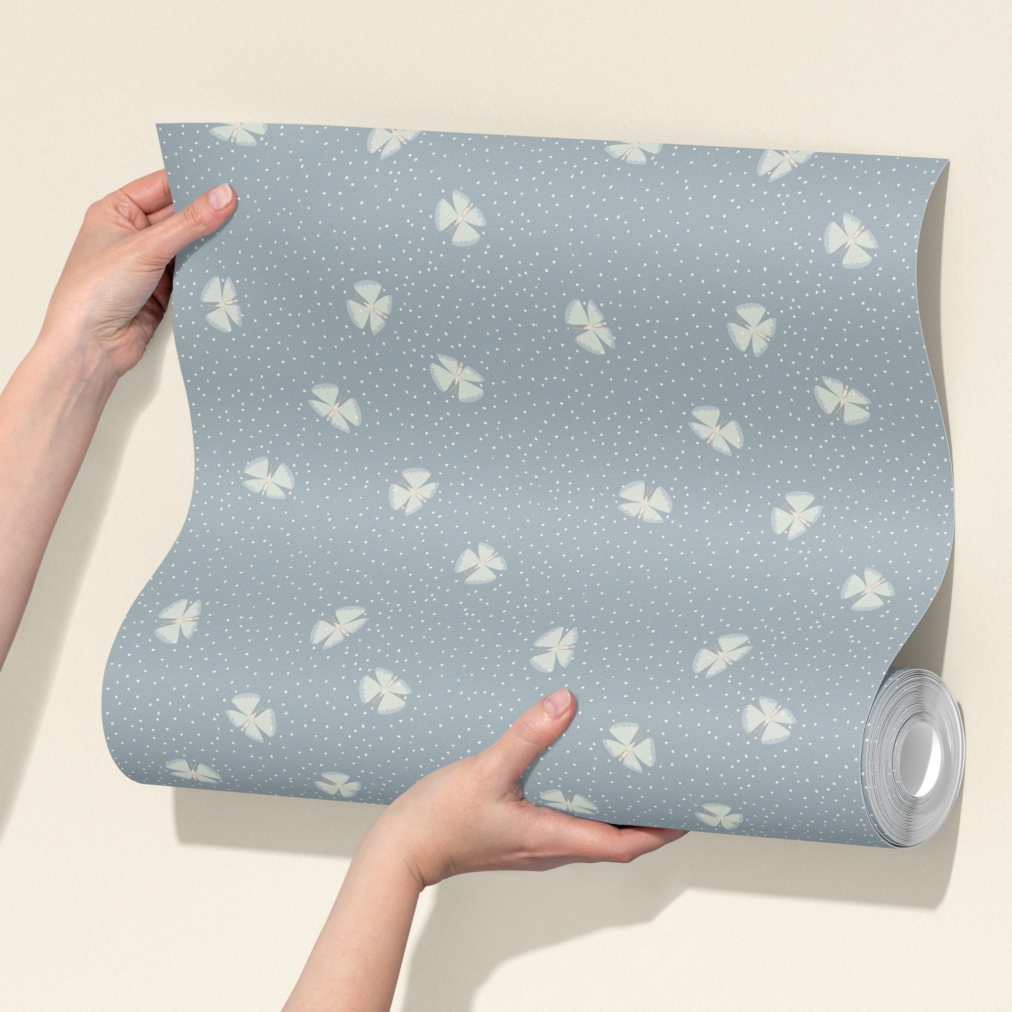Lola Wallpaper by House of Haricot