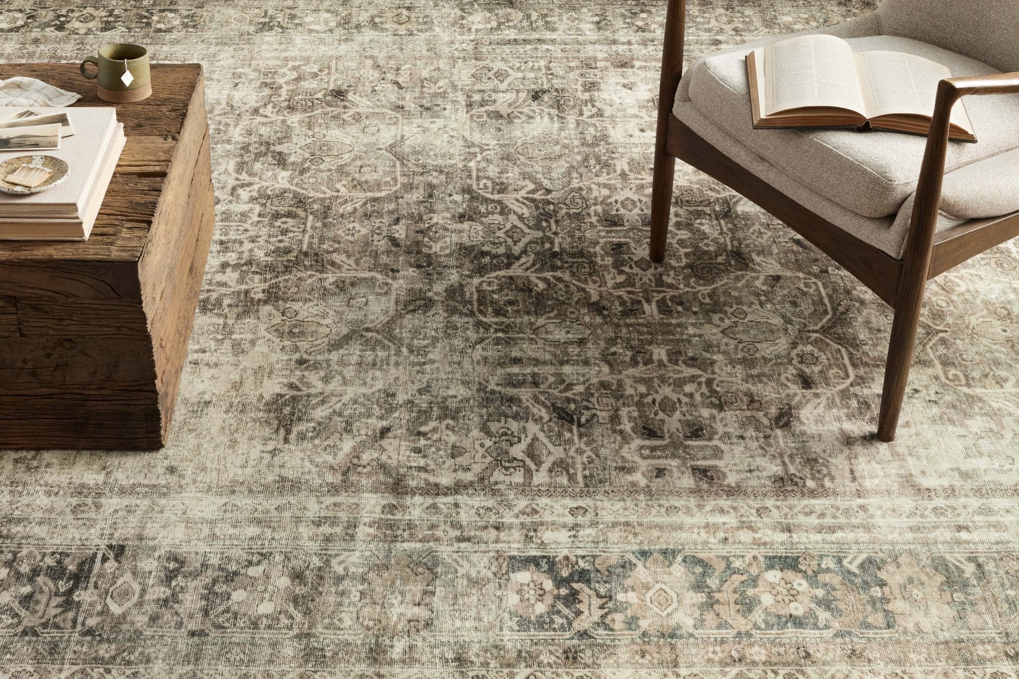 Magnolia Home by Joanna Gaines x Loloi Sinclair Pebble / Taupe Rug