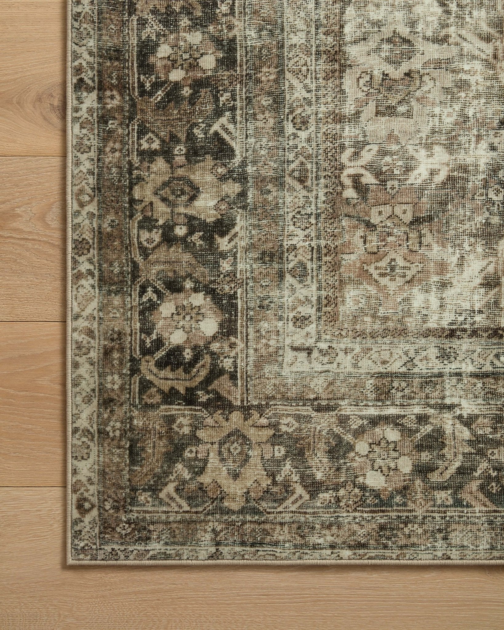 Magnolia Home by Joanna Gaines x Loloi Sinclair Pebble / Taupe Rug