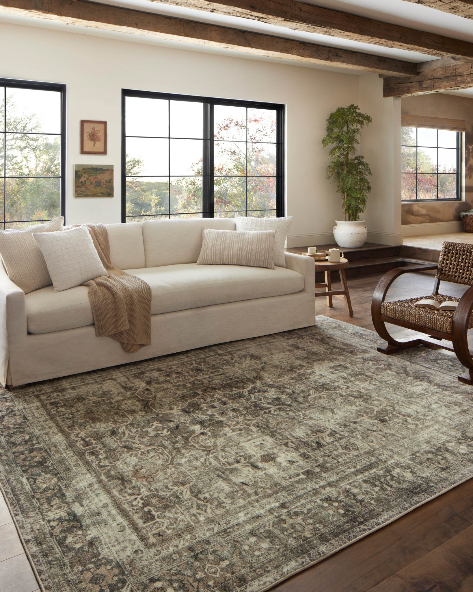 Magnolia Home by Joanna Gaines x Loloi Sinclair Pebble / Taupe Rug