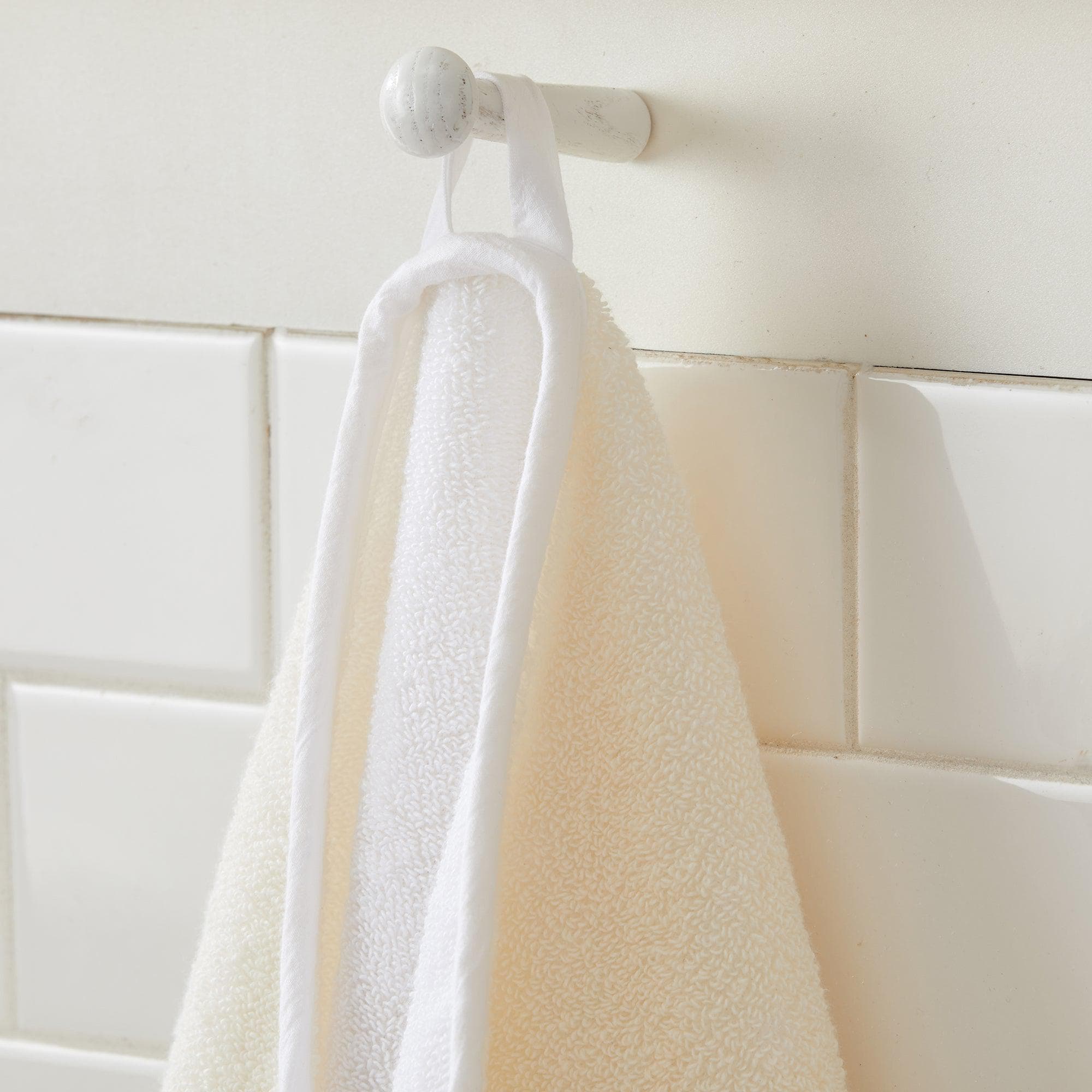 4 Pack Two-Toned Hand Towel - Vanessa Collection White Cliff Studio Towels