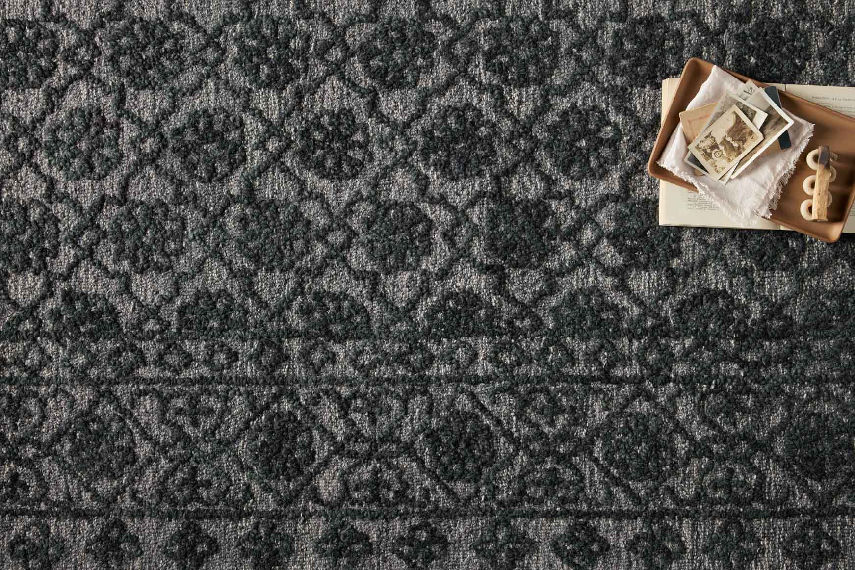Loloi Cecelia Smoke / Dk. Grey Rug White Cliff Studio Area Rugs