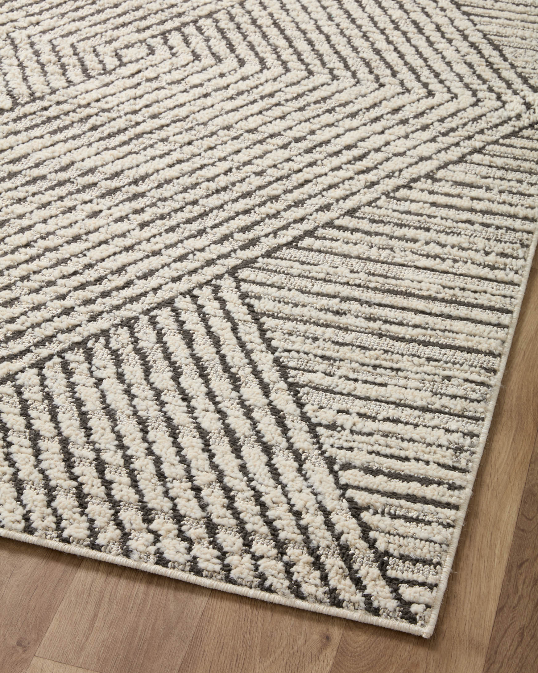 Loloi II Fabian Charcoal / Ivory Rug White Cliff Studio Area Rugs