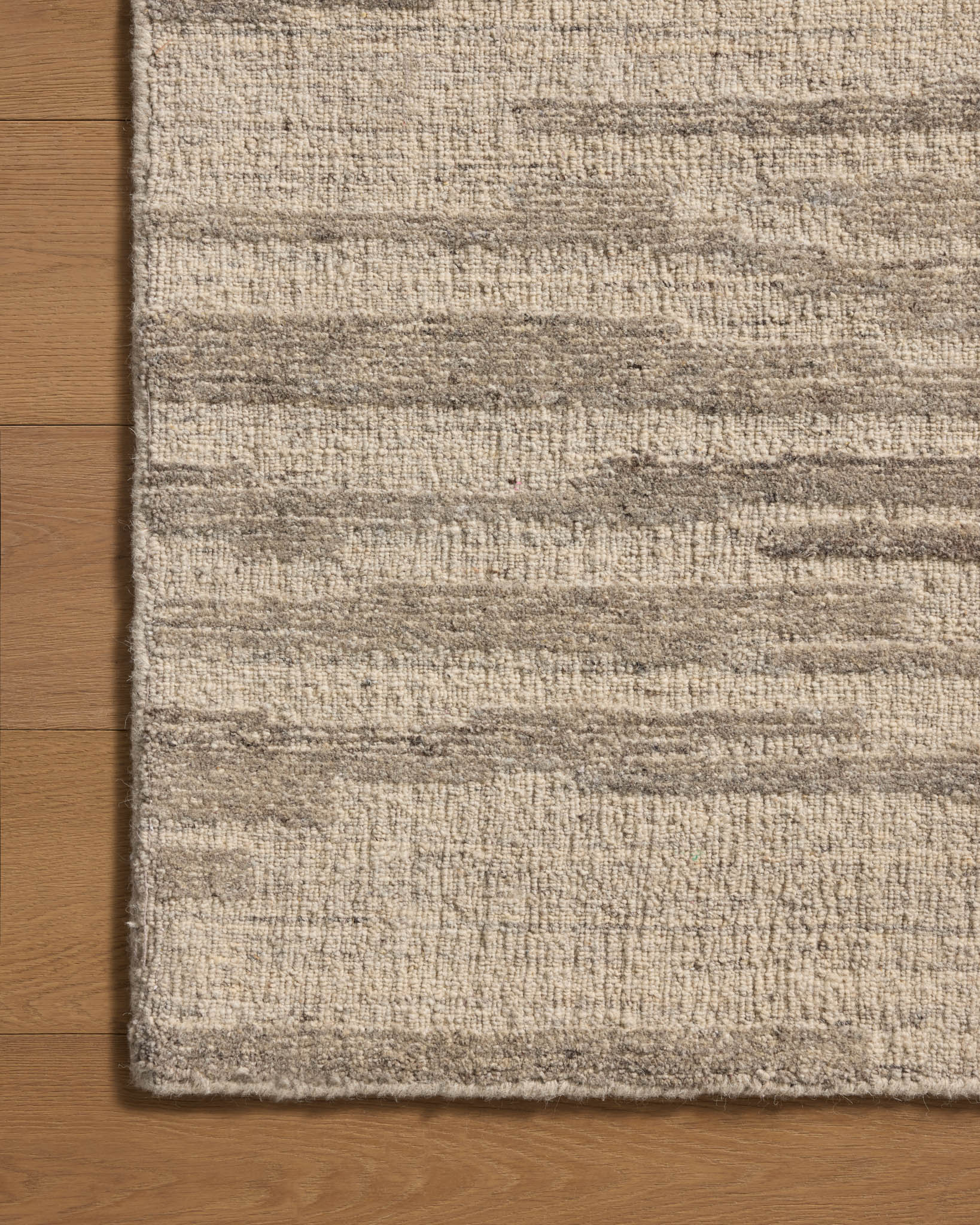 Loloi Hartley Silver / Grey Rug White Cliff Studio Area Rugs