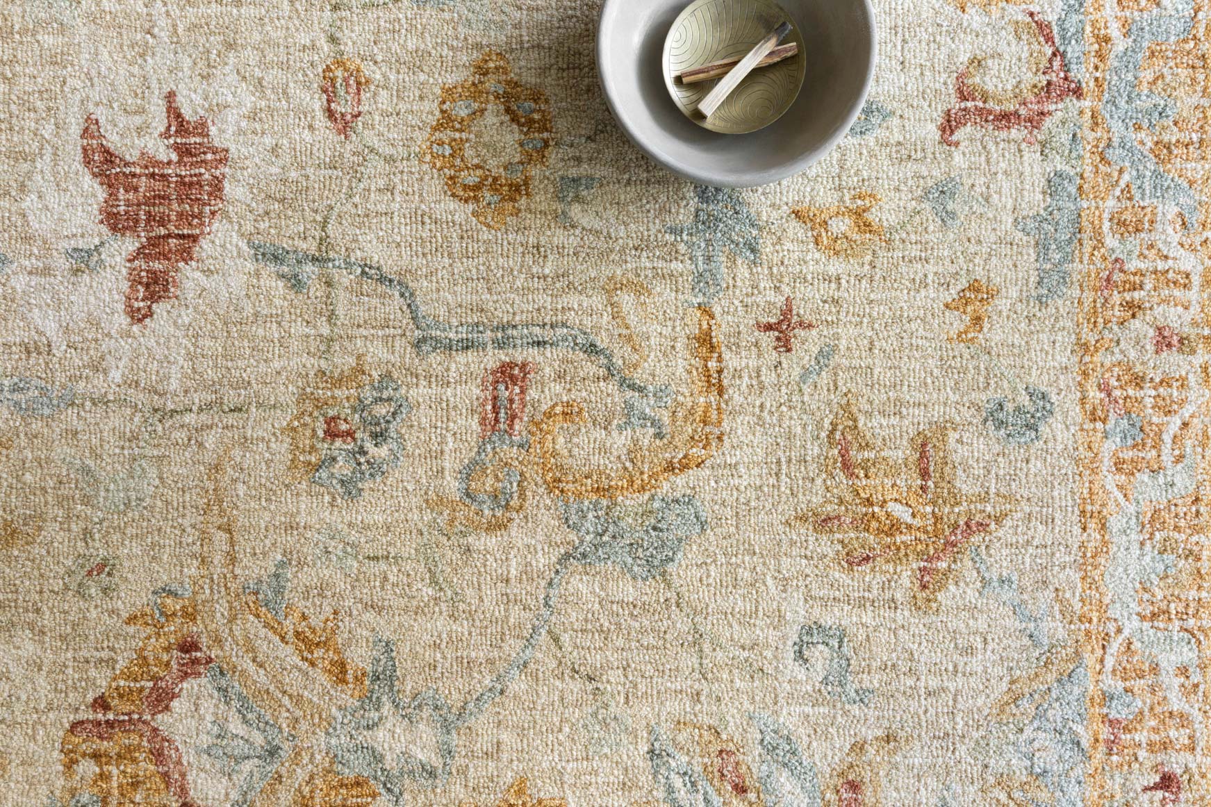 Loloi Julian Ivory / Multi Rug White Cliff Studio Area Rugs
