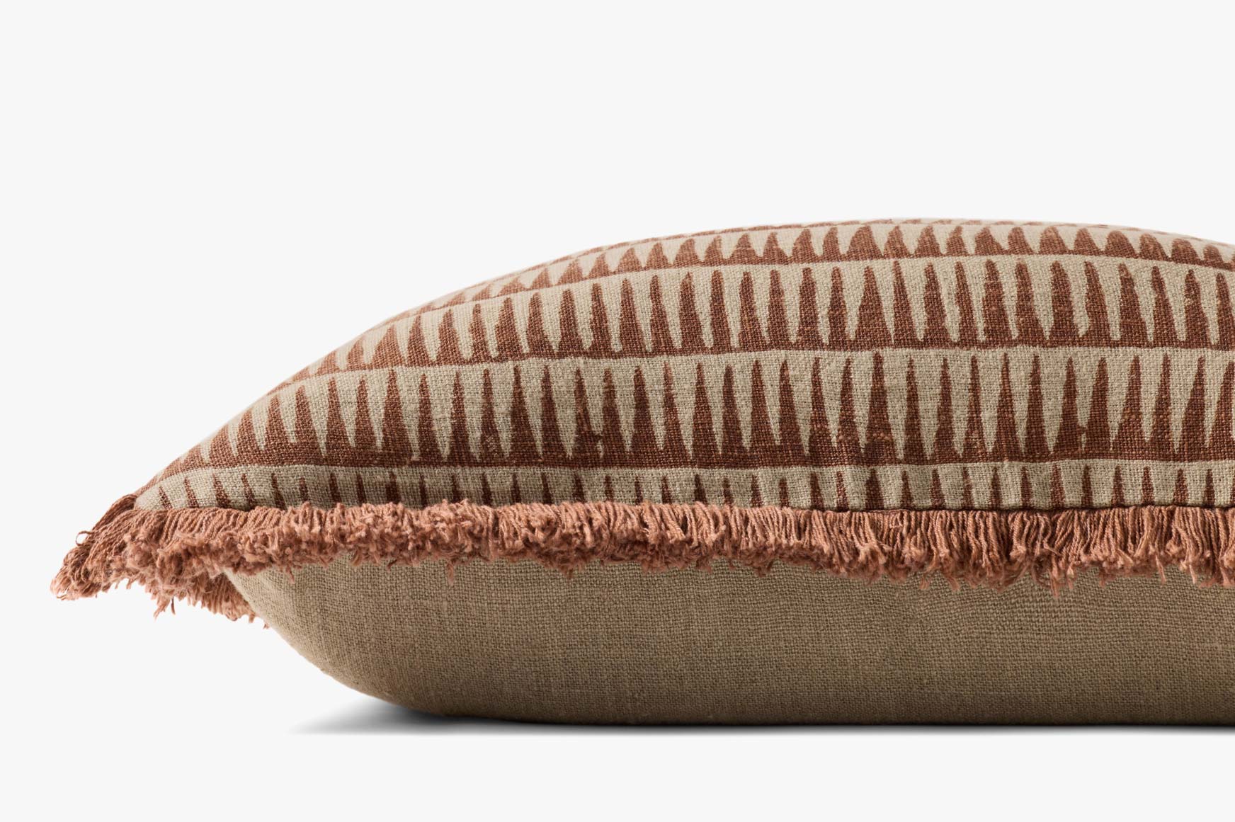 Loloi Pll0202 Natural / Rust Pillow White Cliff Studio Throw Pillows