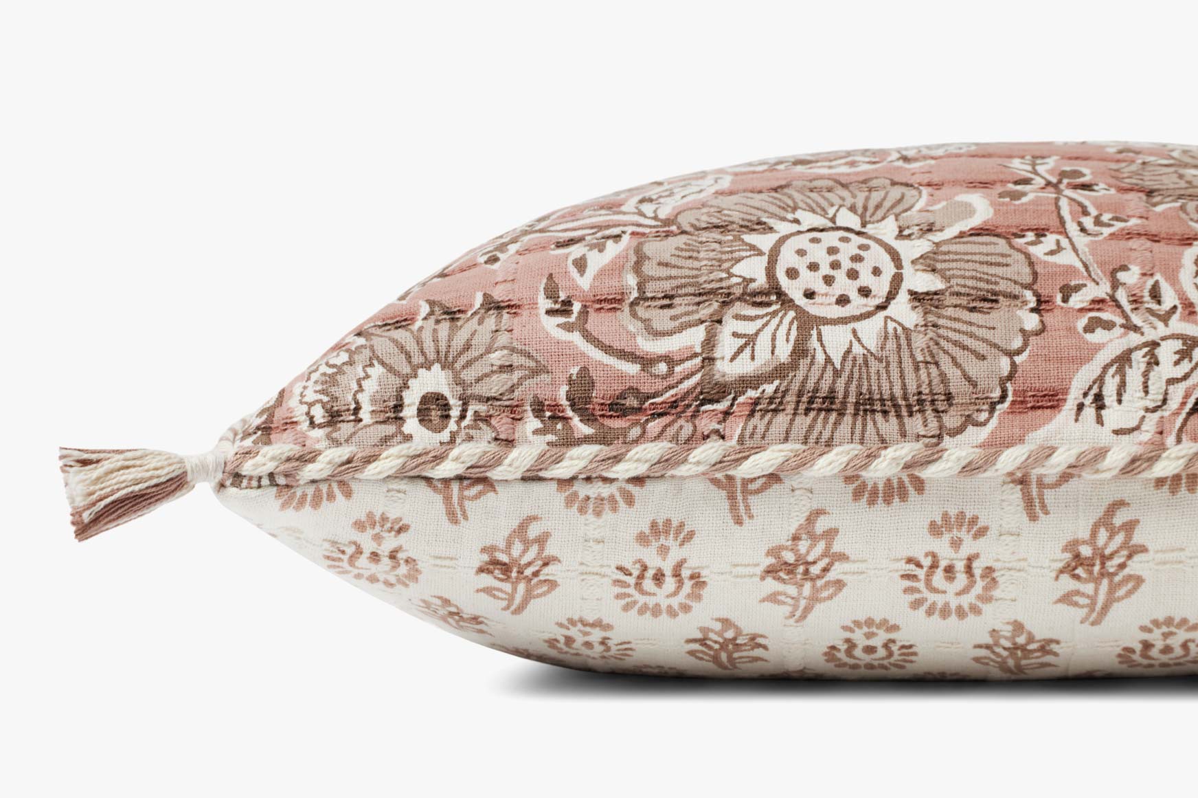 Loloi PLL0112 Rose / Ivory Pillow White Cliff Studio Throw Pillows