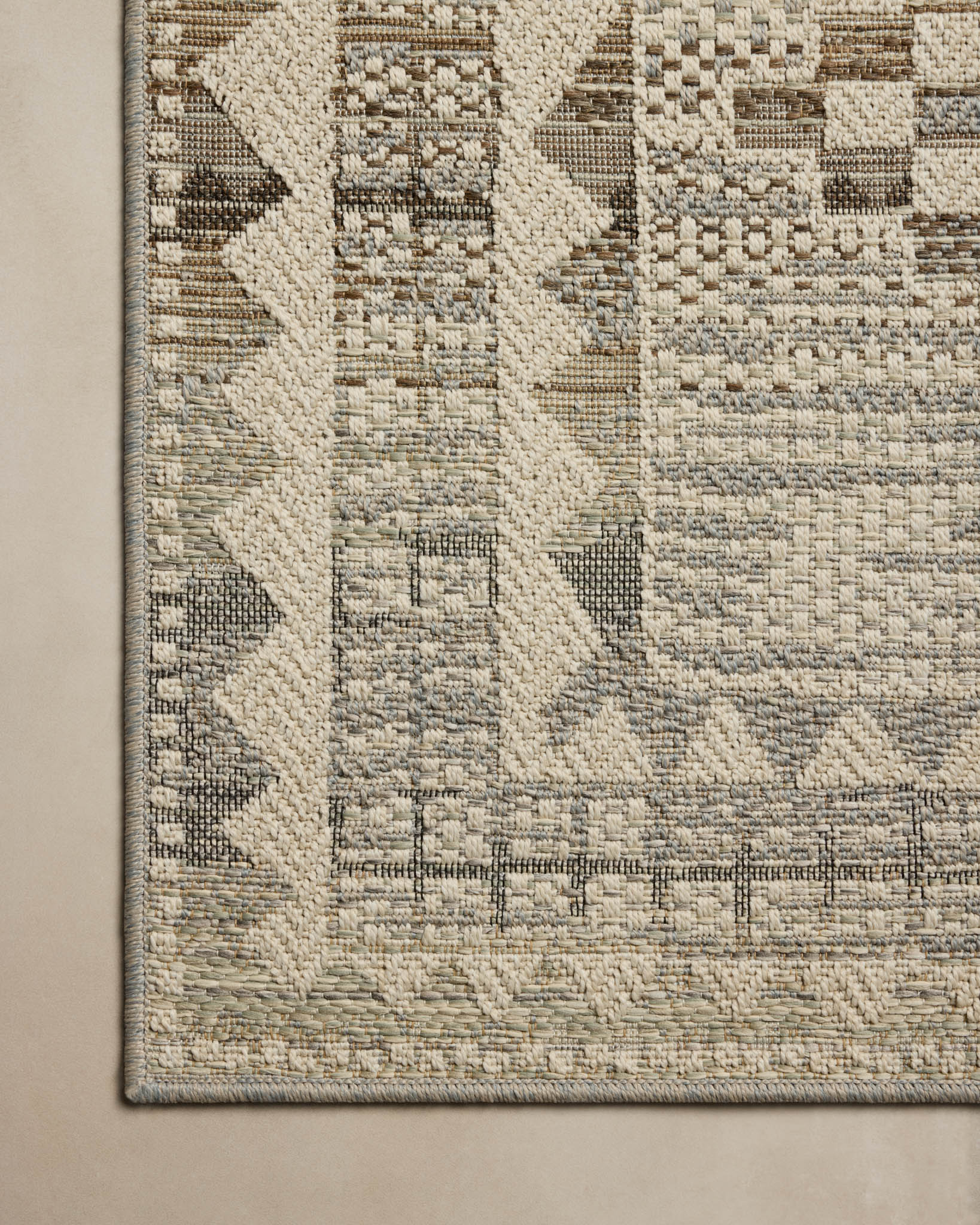Loloi Saylor Ivory / Granite Rug White Cliff Studio Area Rugs