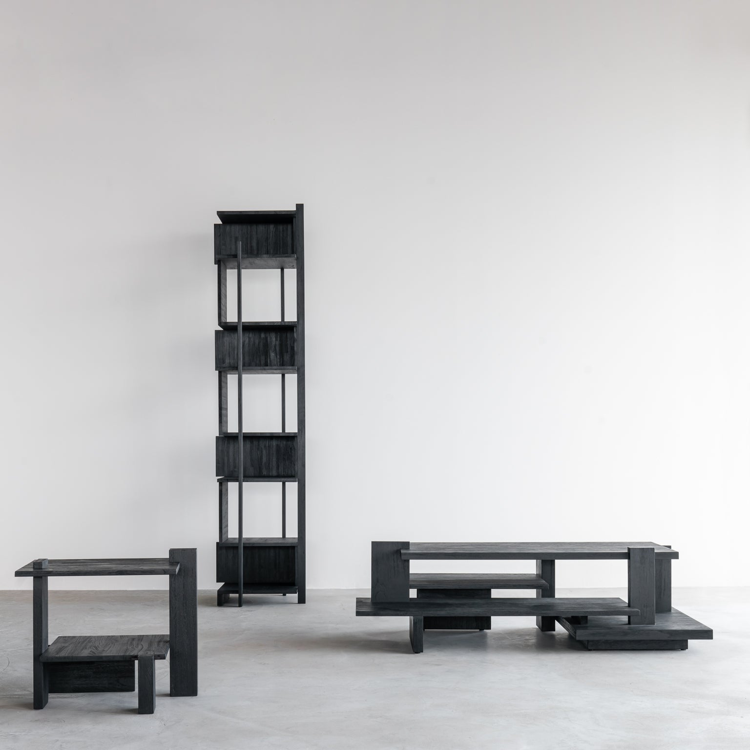 Abstract side table - varnished teak - black - rectangular White Cliff Studio Side Table