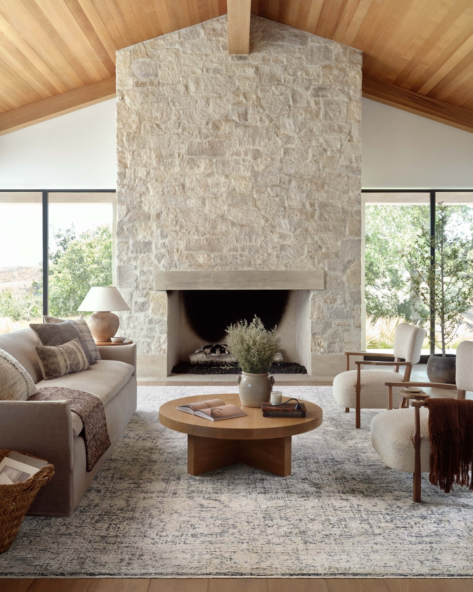 Amber Lewis x Loloi Alie Charcoal / Beige Rug