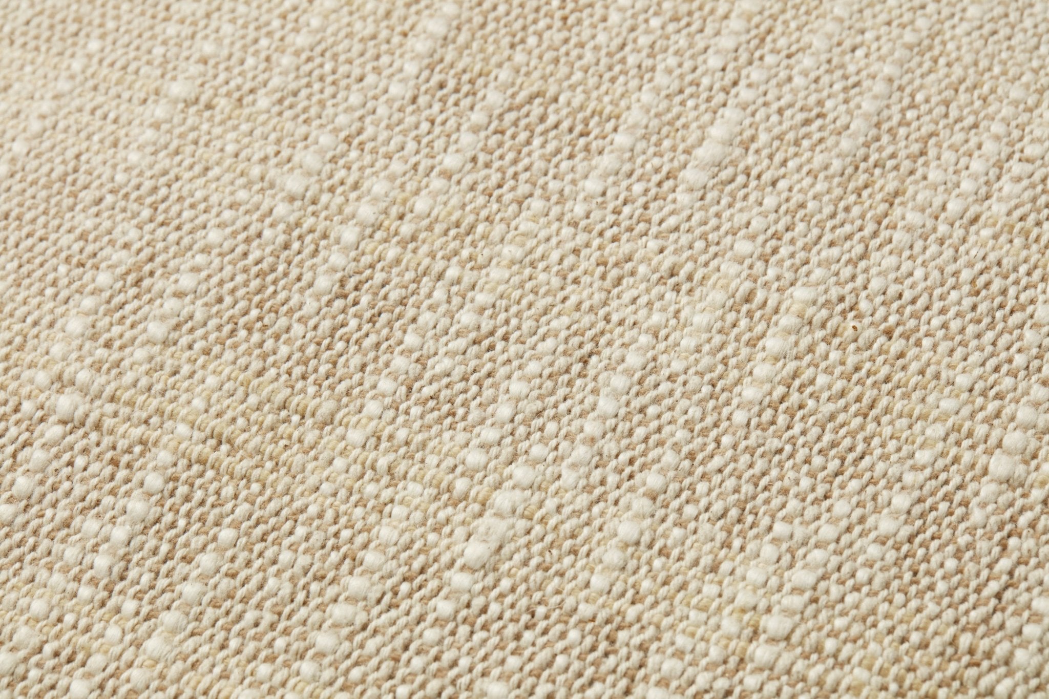 Angela Rose x Loloi Bella Sand / Natural 18'' x 18'' Cover w/Poly Pillow