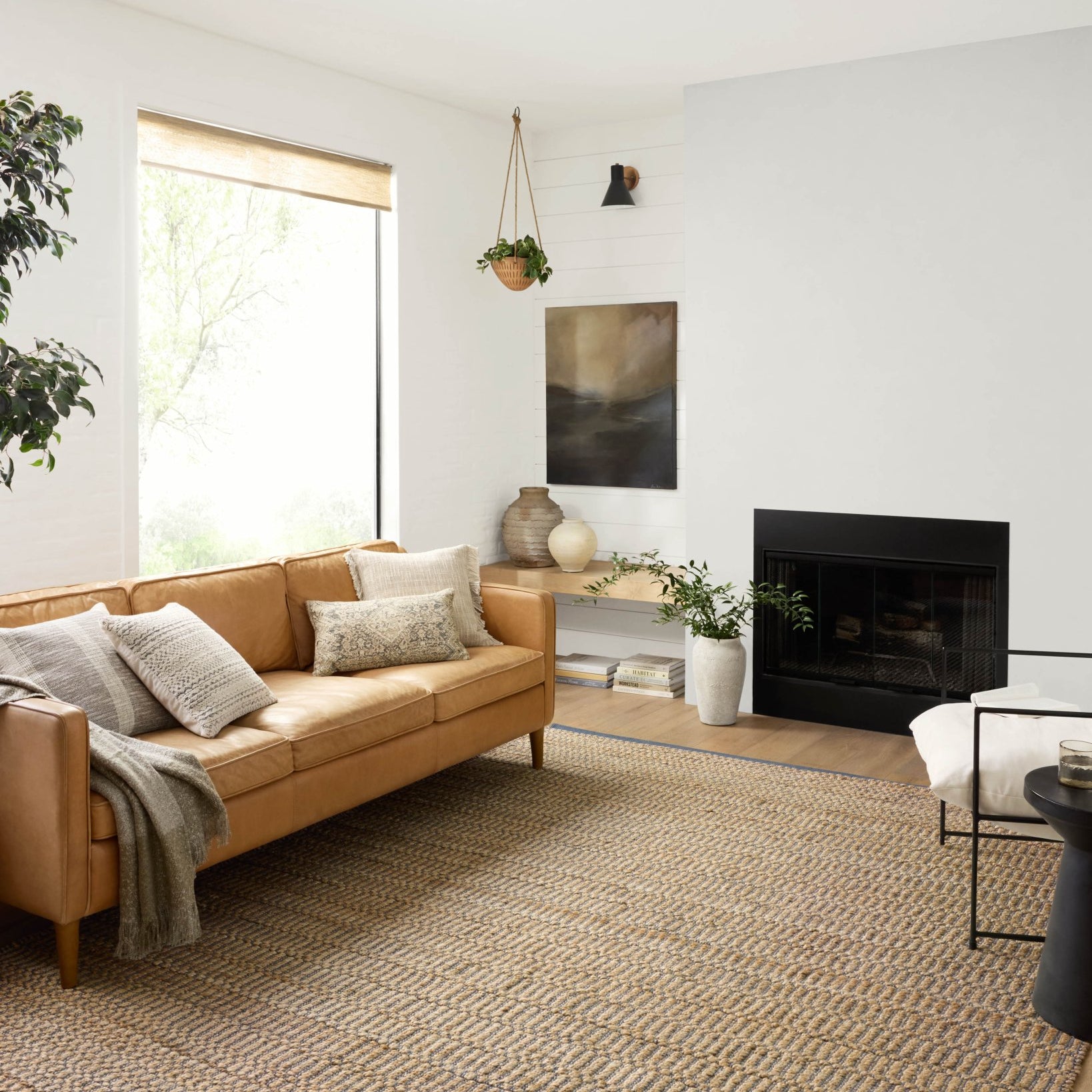 Angela Rose x Loloi Colton Natural / Navy Rug