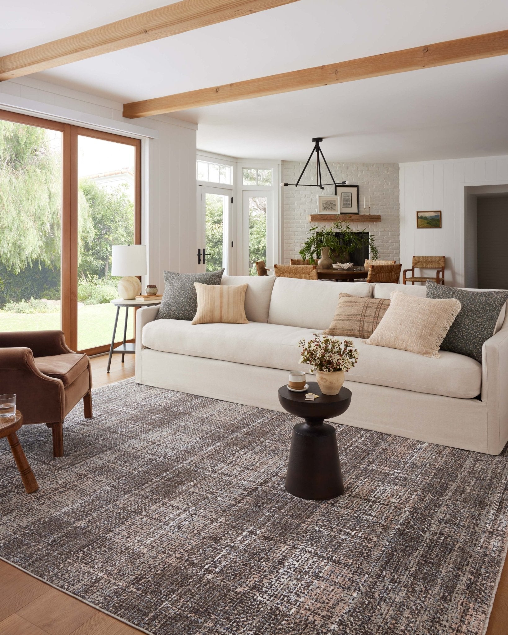 Angela Rose x Loloi Ember Graphite / Multi Rug