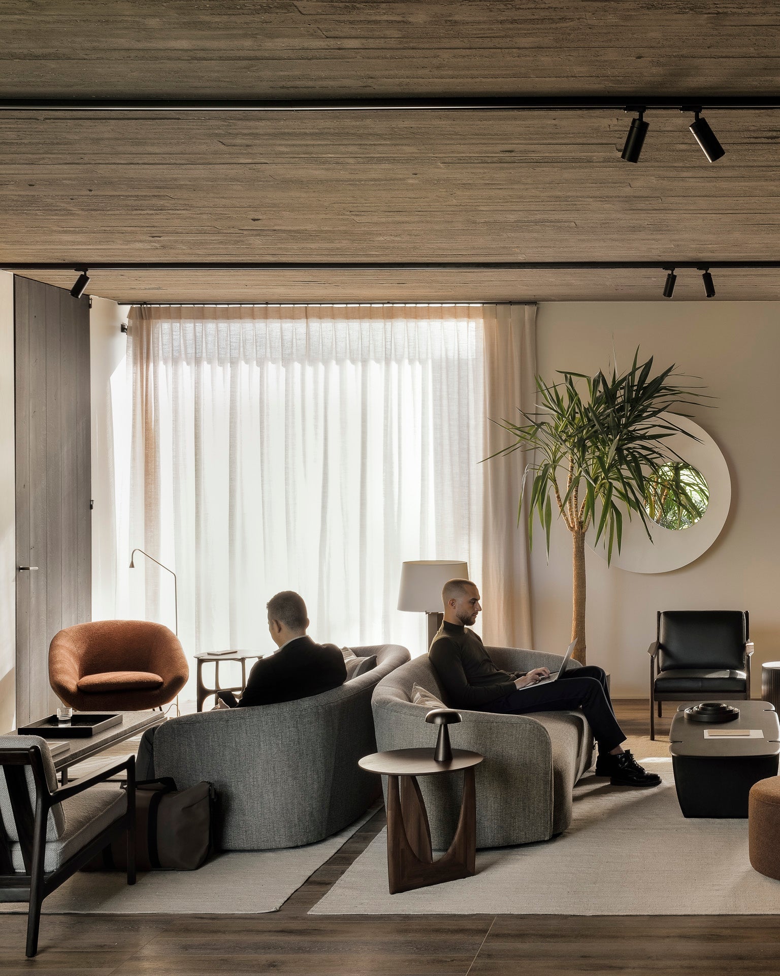 Barrow lounge chair - Copper fabric White Cliff Studio Lounge Chair