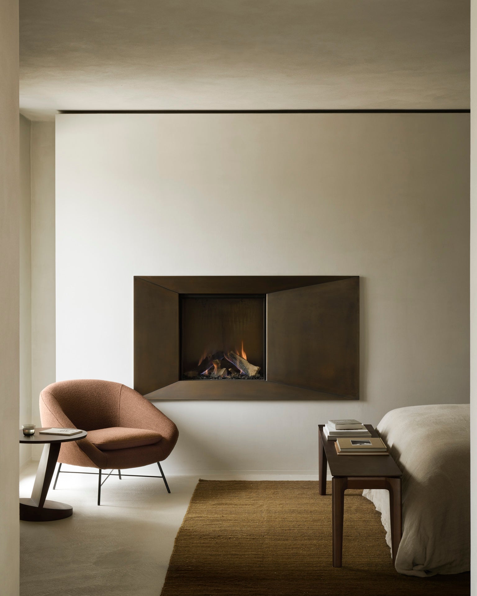 Barrow lounge chair - Copper fabric White Cliff Studio Lounge Chair