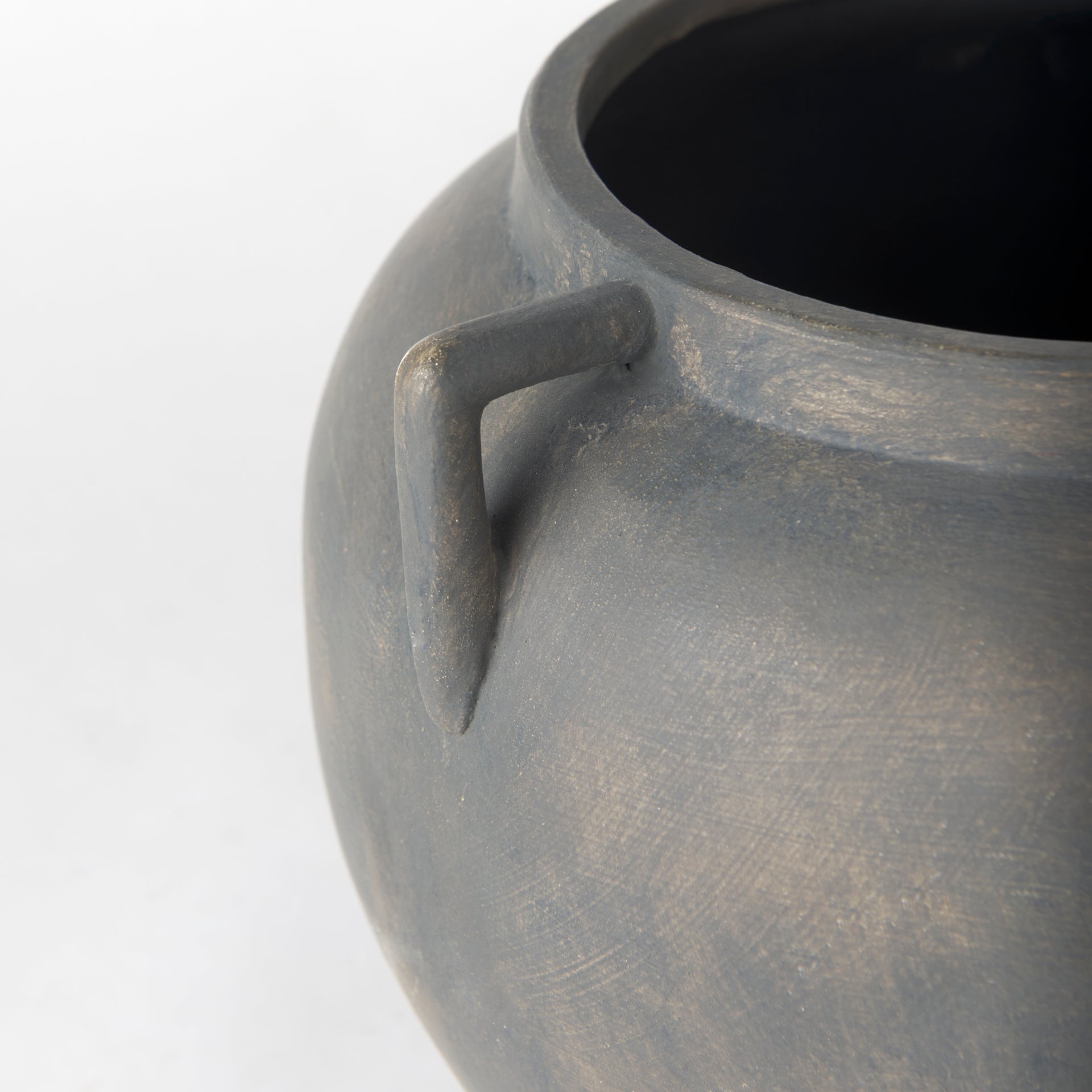 Bask Planter