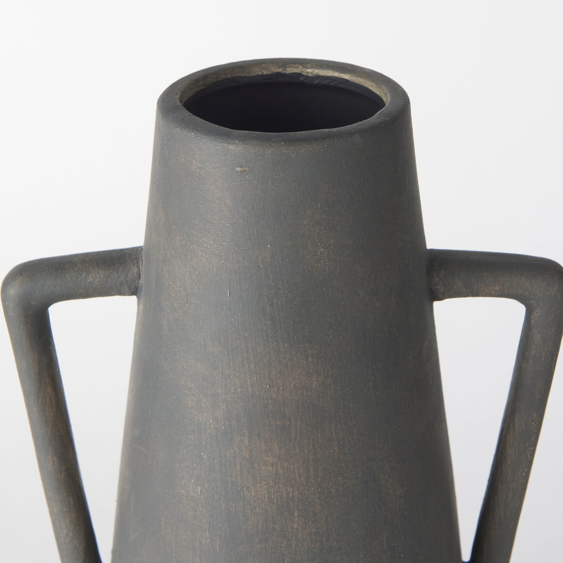 Bask Planter
