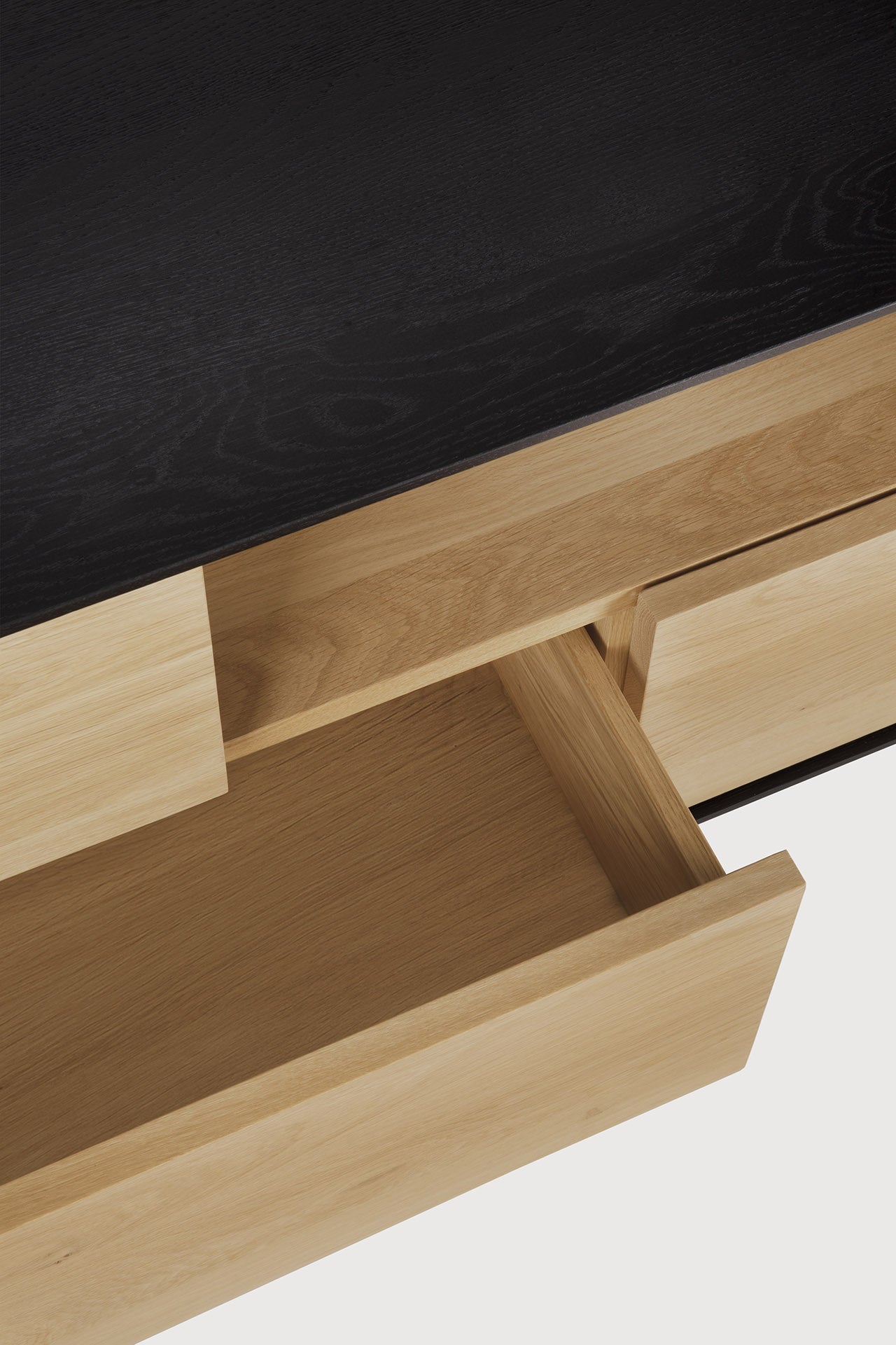 Blackbird TV cupboard - varnished oak - 1 door - 1 flip - down door - 2 drawers White Cliff Studio Media Console