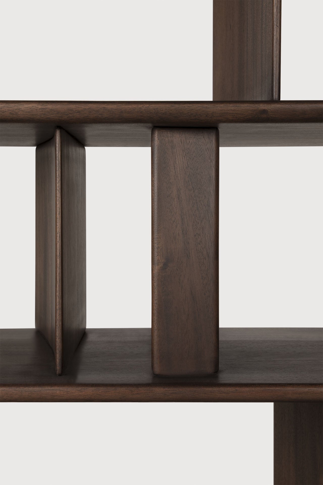 Block rack - varnished mahogany - espresso matte White Cliff Studio Wall Shelf