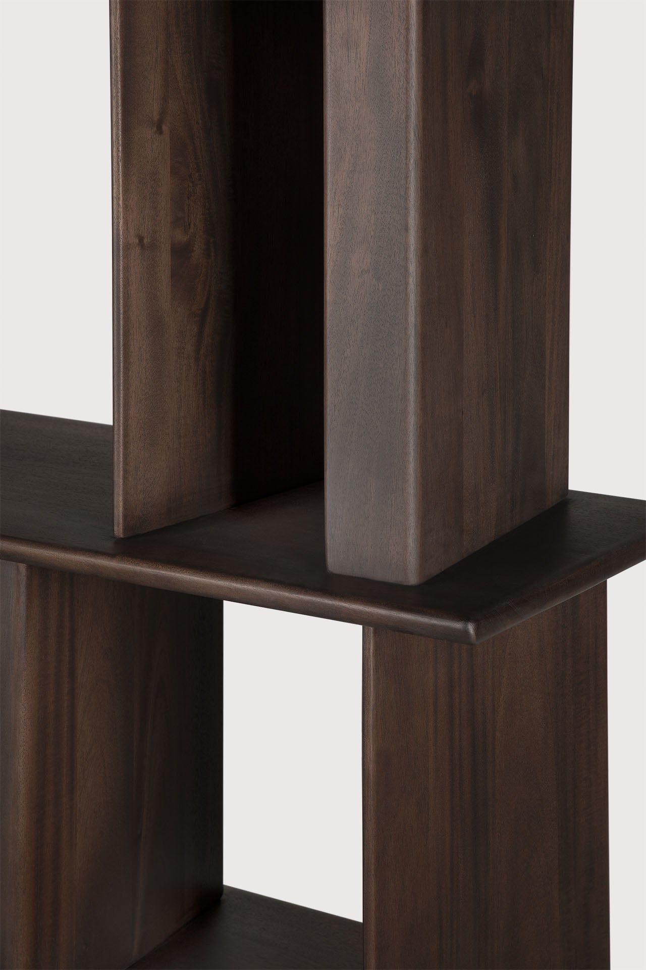 Block rack - varnished mahogany - espresso matte White Cliff Studio Wall Shelf