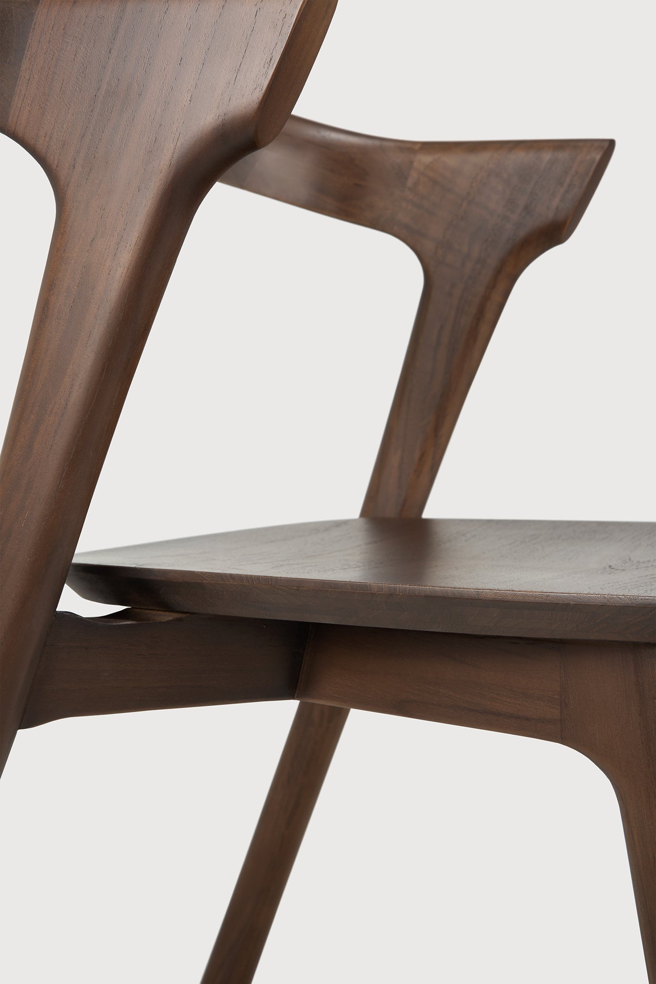 Bok dining chair - varnished teak - brown White Cliff Studio Dining Chair