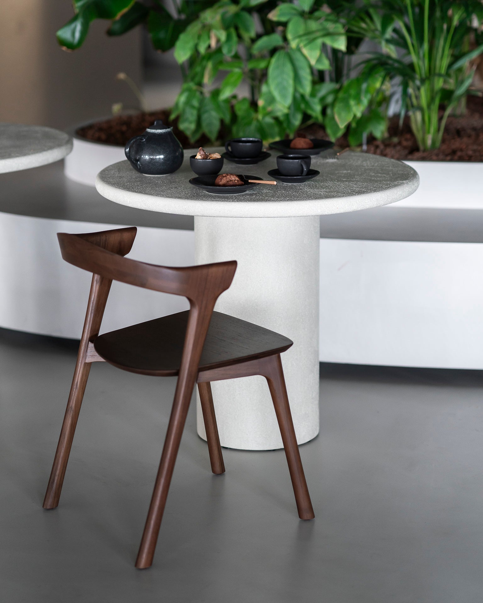 Bok dining chair - varnished teak - brown White Cliff Studio Dining Chair