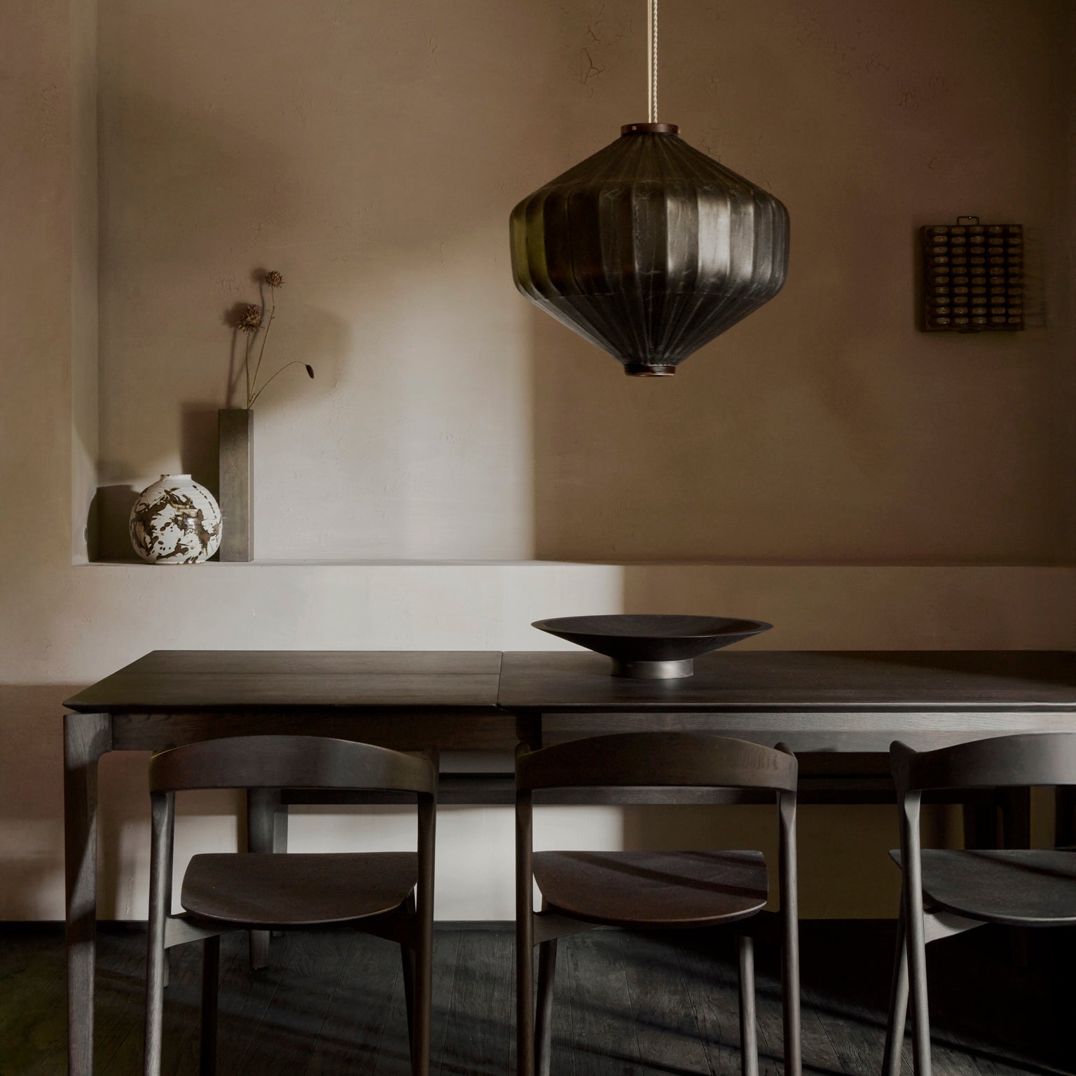 Bok extendable dining table - varnished oak - brown - rectangular White Cliff Studio Dining Table