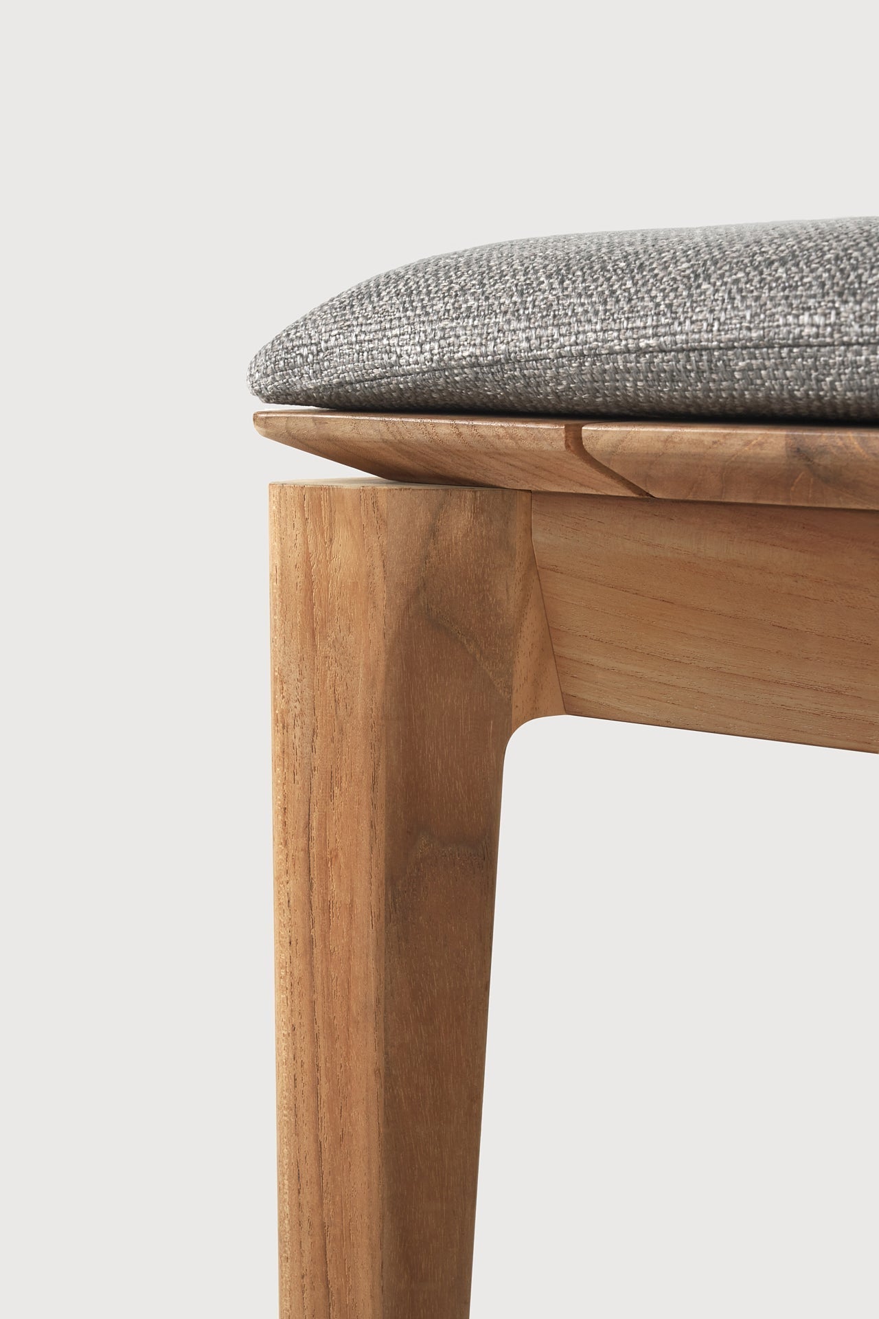 Bok Outdoor Bench White Cliff Studio Outdoor Bench