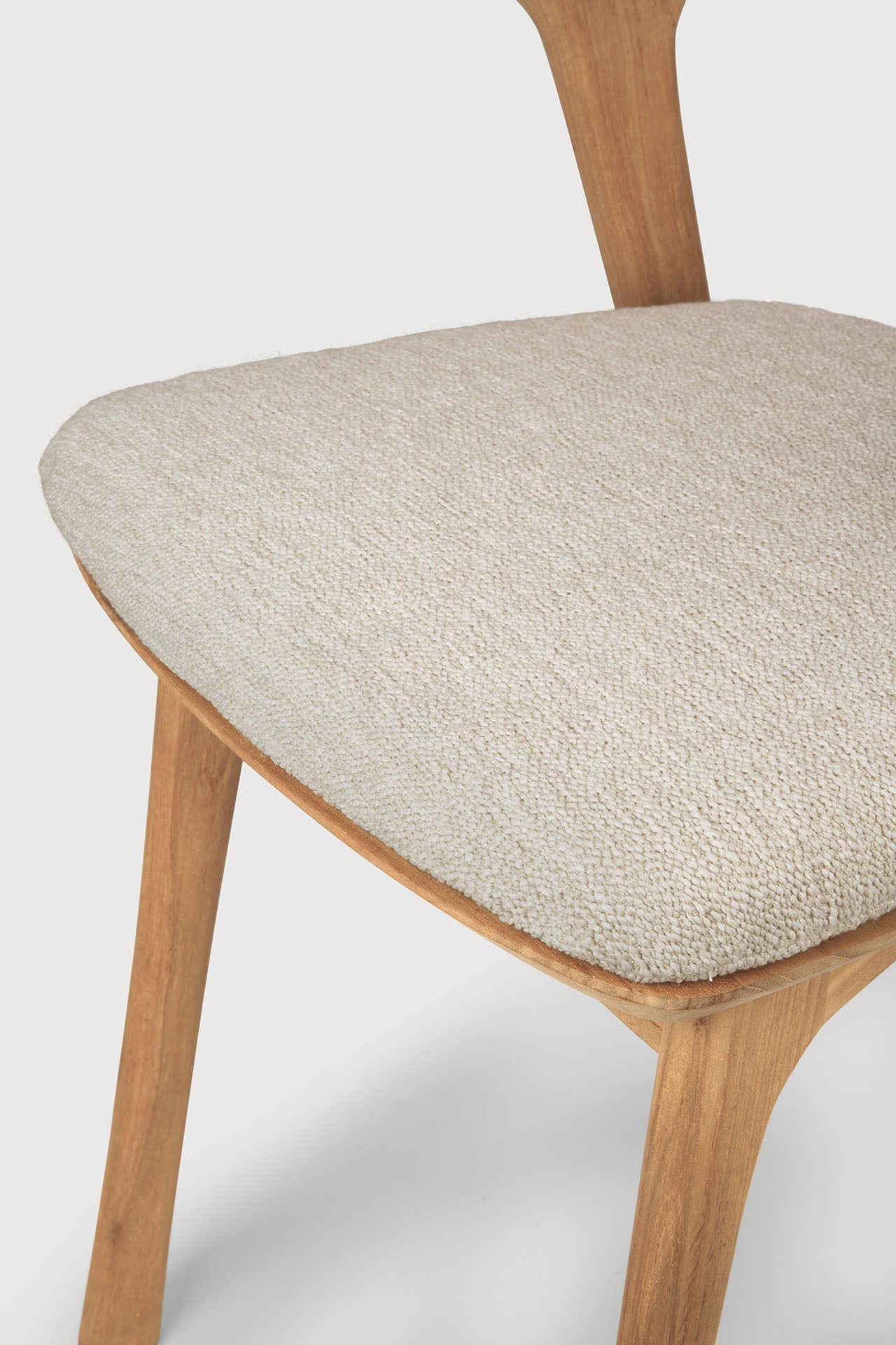 Bok outdoor dining chair - teak - Natural fabric White Cliff Studio Outdoor Dining Chair