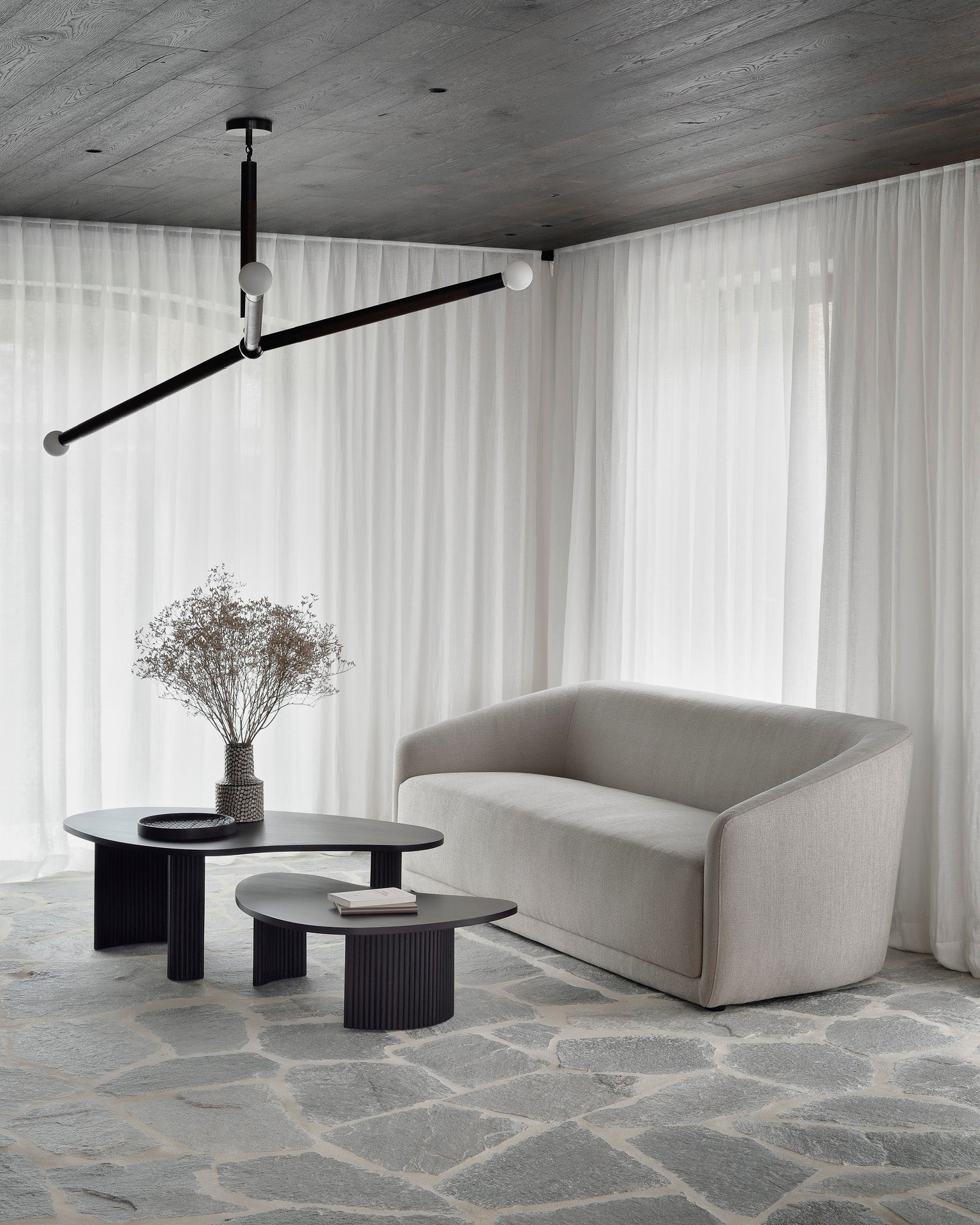 Boomerang coffee table - varnished mahogany - dark brown - pebble shape White Cliff Studio COFFEE TABLE