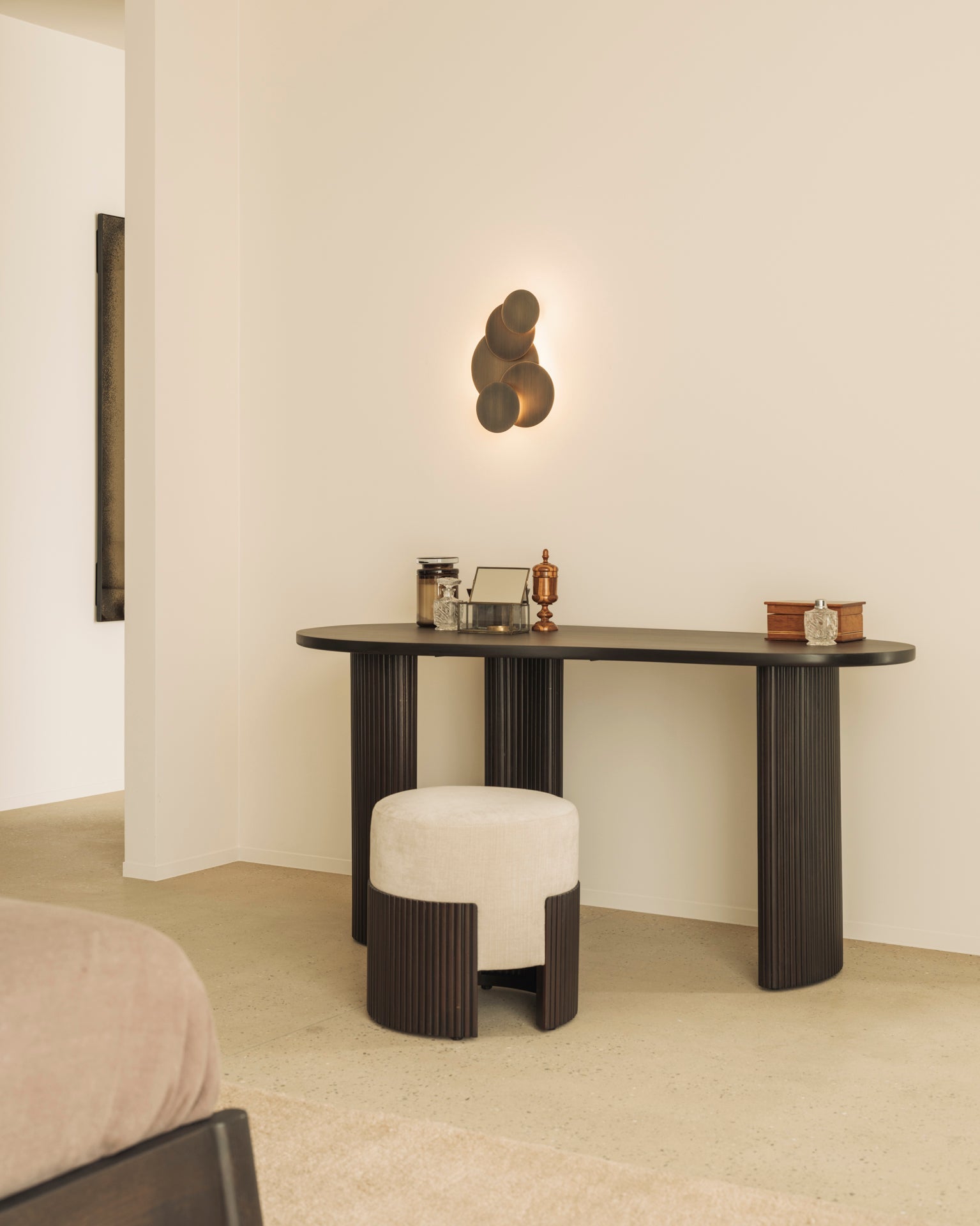 Boomerang desk - varnished mahogany - dark brown - pebble shape White Cliff Studio Desk