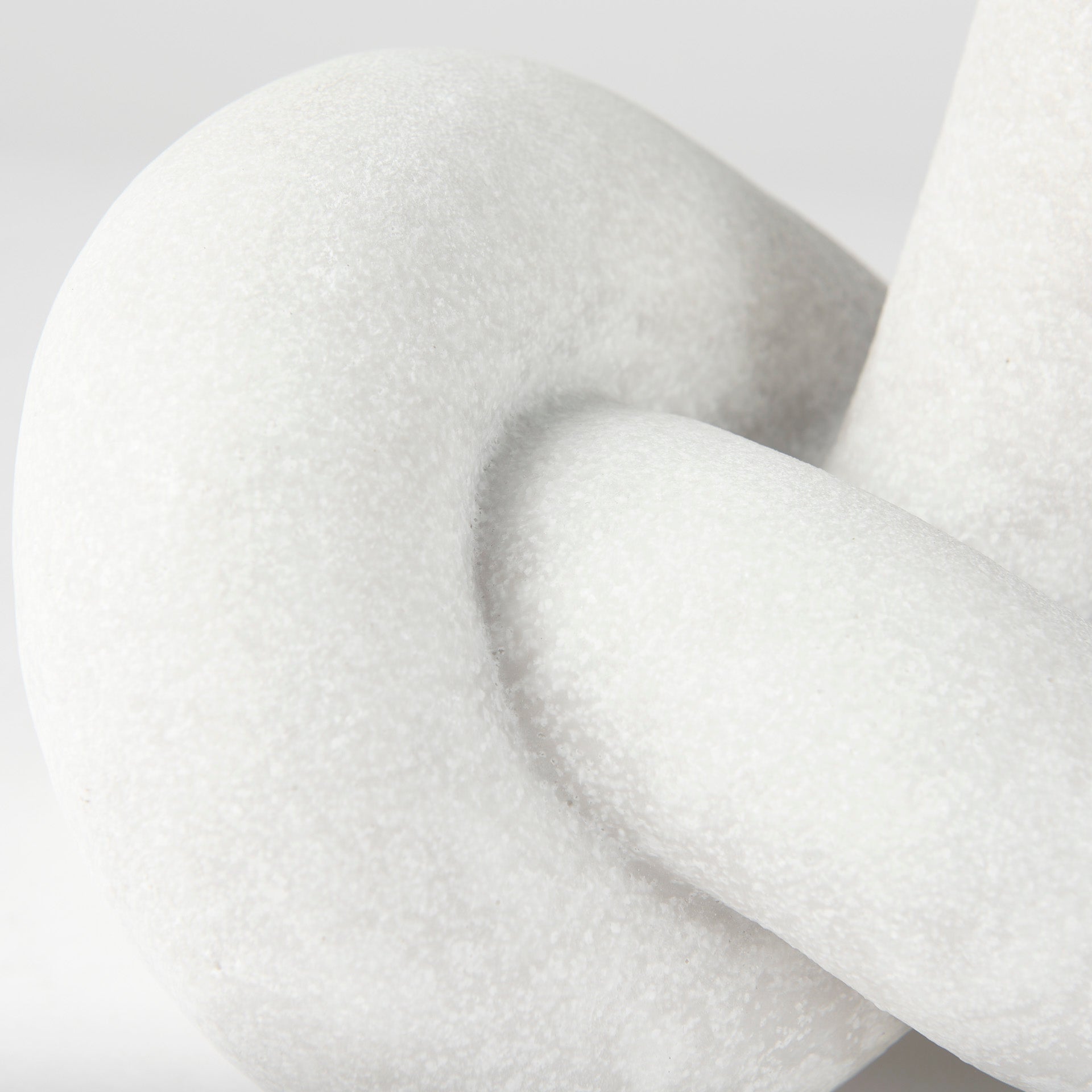 Brut Knot Object