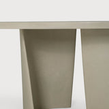 Canyon outdoor dining table - varnished concrete - Light Grey - oval White Cliff Studio Outdoor Dining Table