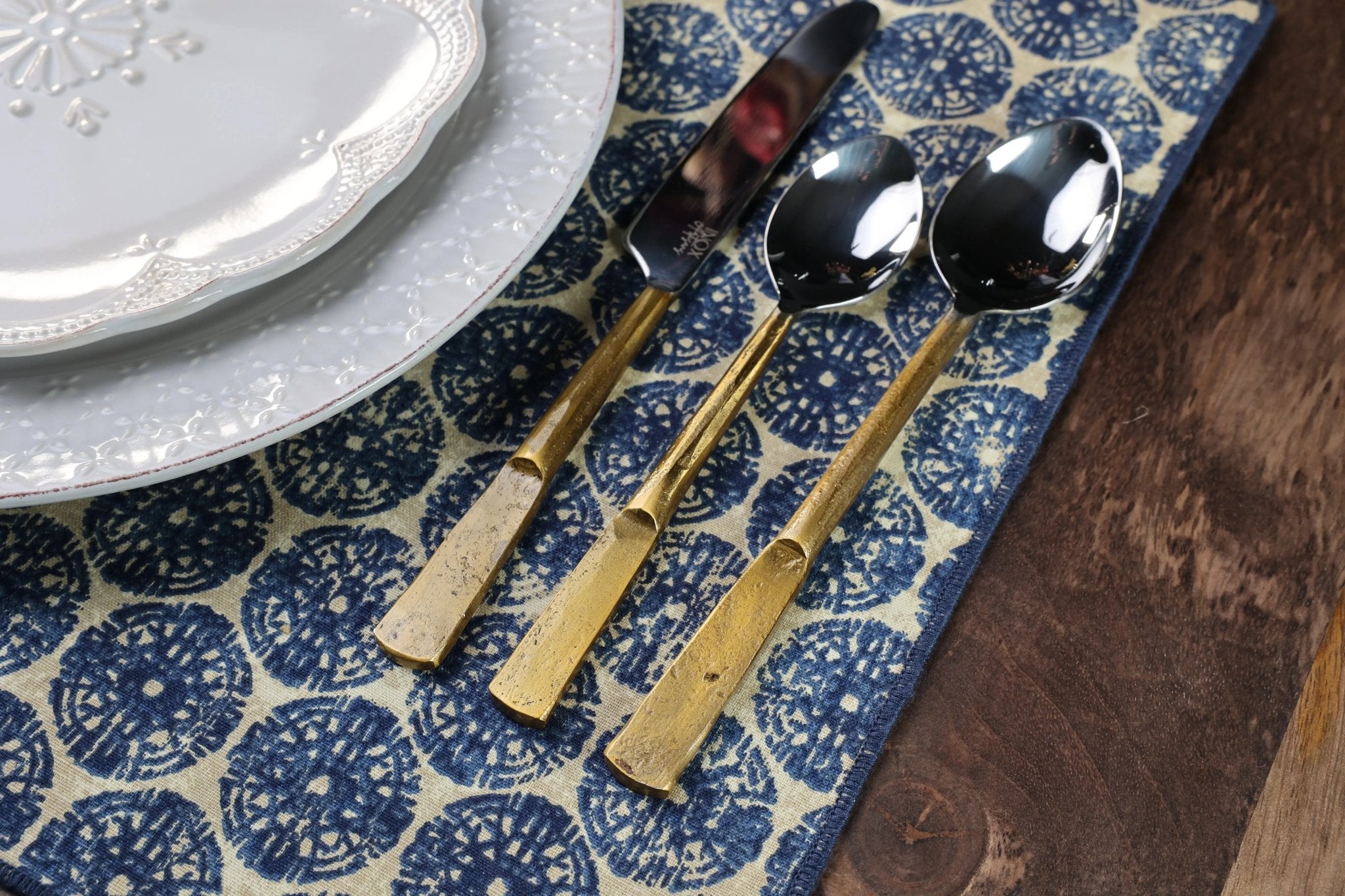 Celia Flatware, 5-Pc. Place Setting White Cliff Studio Flatware