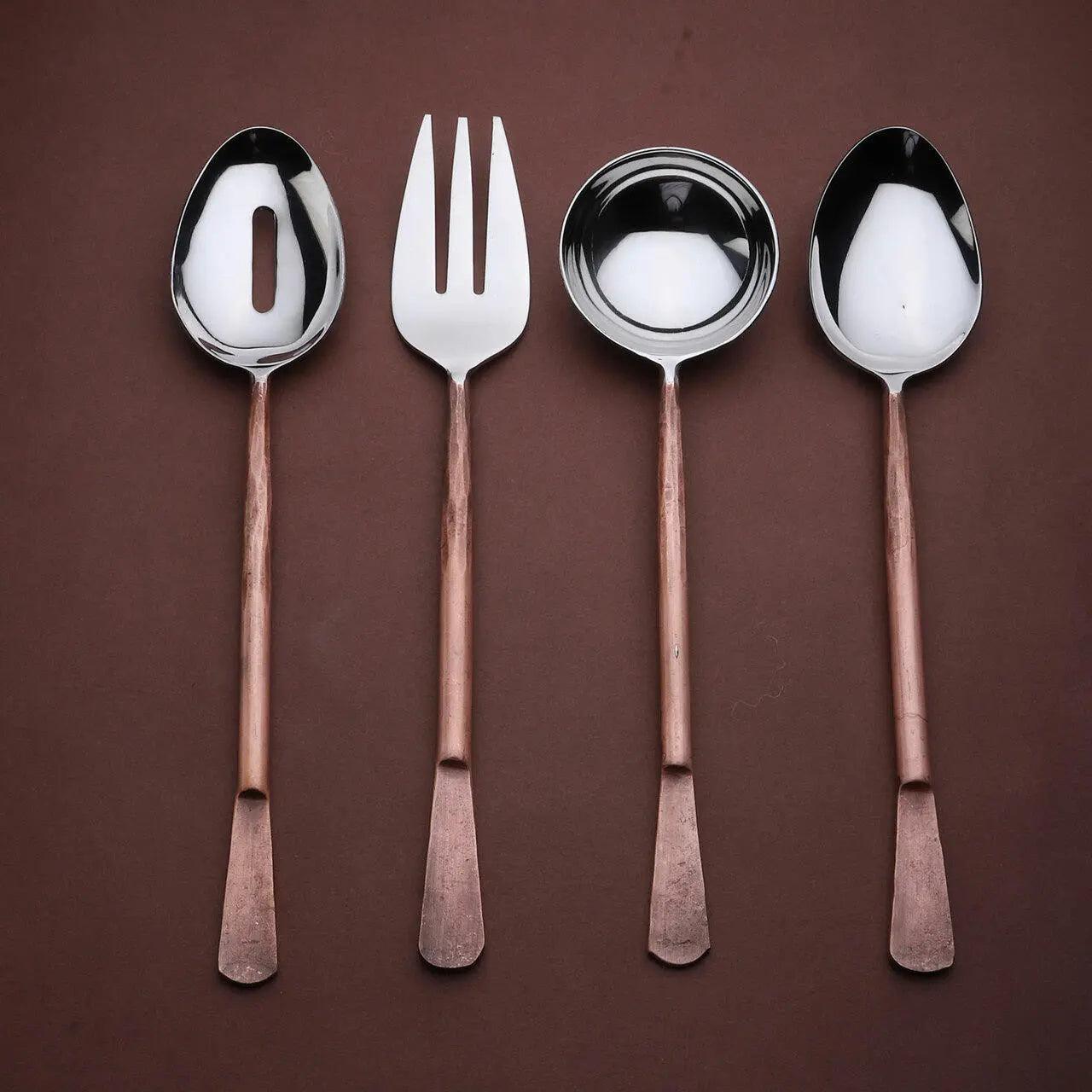 Celia Hostess 4 Pc. Set White Cliff Studio Utensils