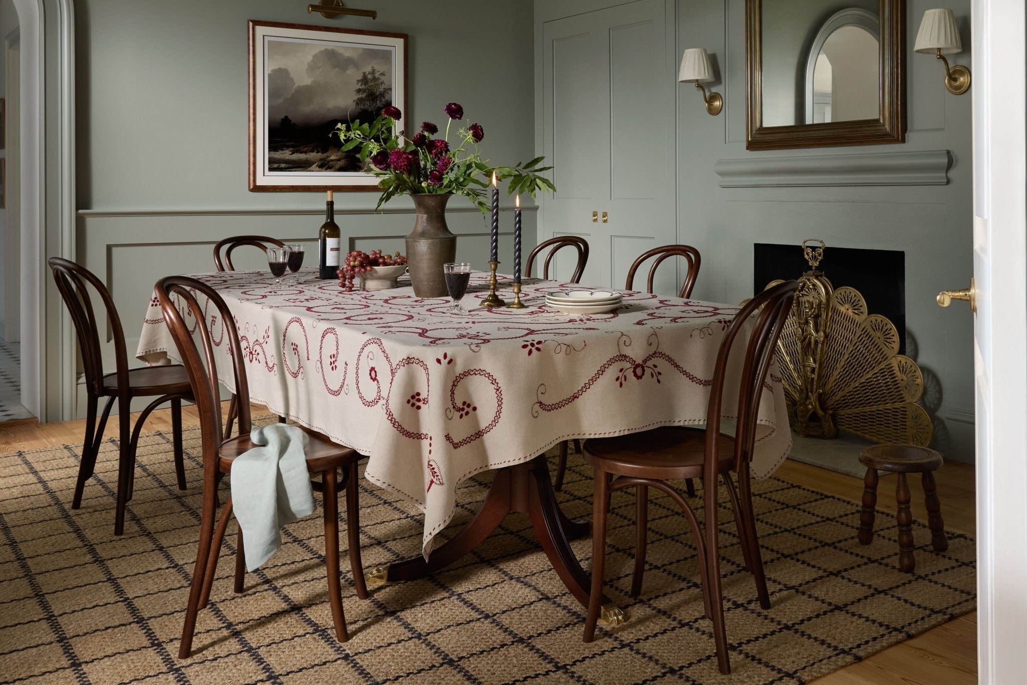 Chris Loves Julia x Loloi Fletcher Natural / Black 18" x 18" Sample Rug White Cliff Studio Area Rugs