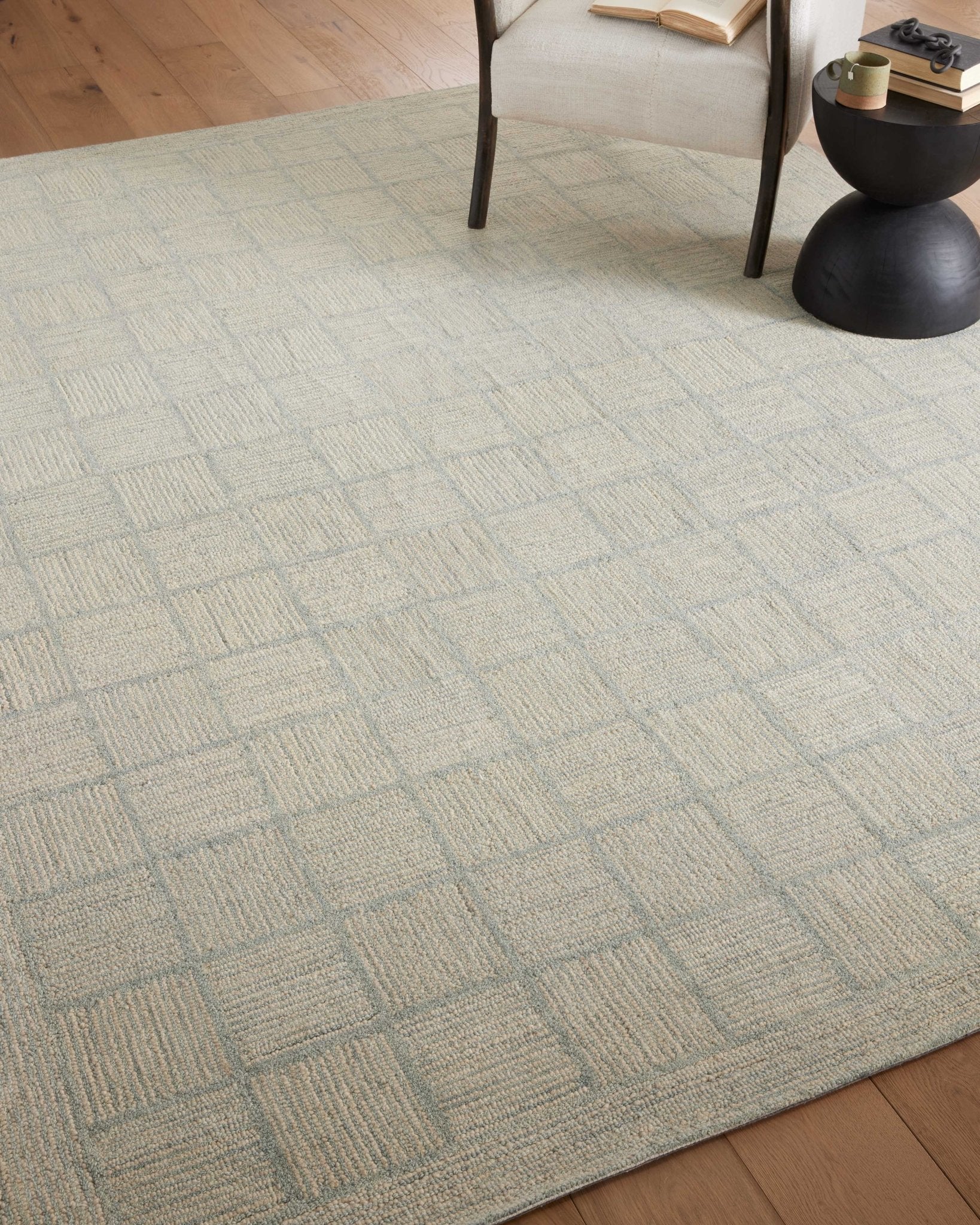 Chris Loves Julia x Loloi Francis Silver / Sky Rug