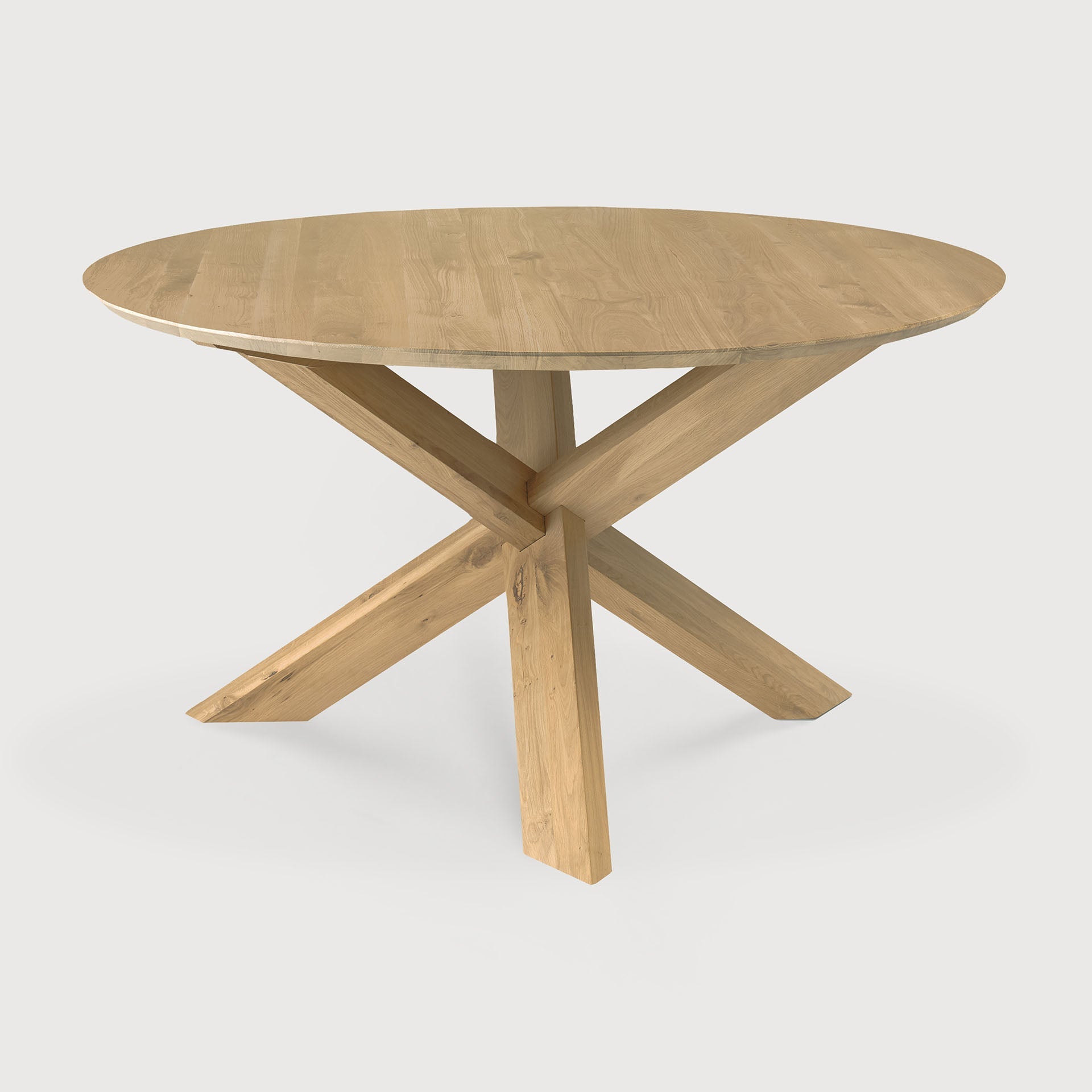 Circle dining table - varnished oak - round White Cliff Studio Dining Table