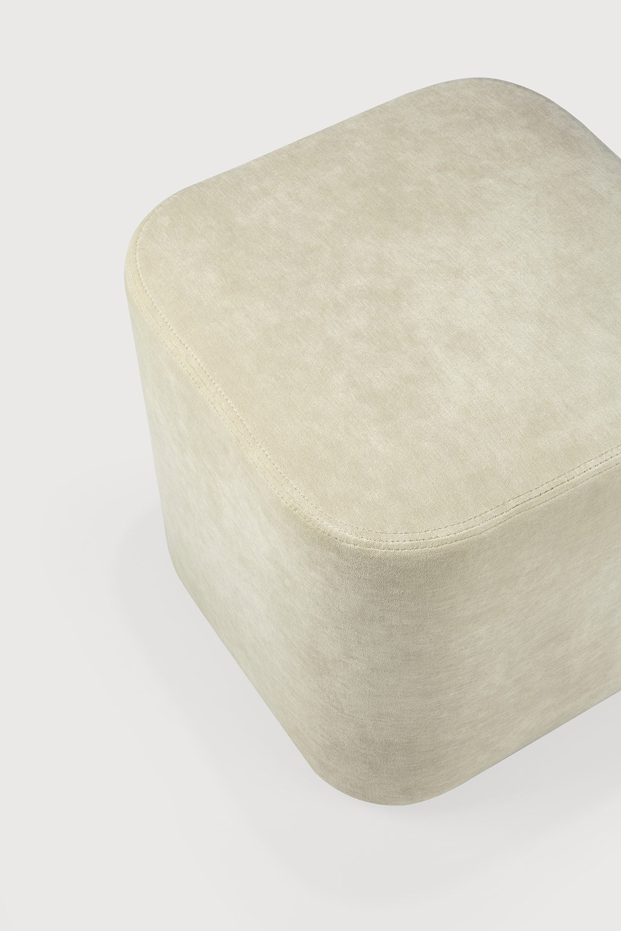 Cube pouf - Sand fabric White Cliff Studio Ottoman