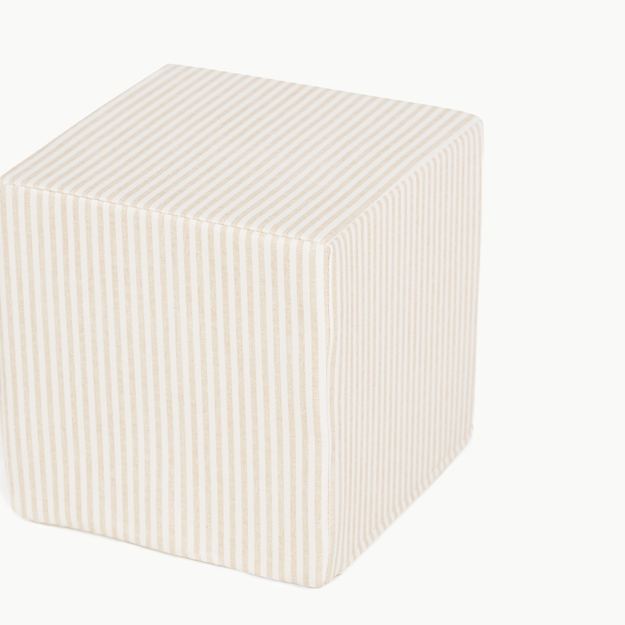 Cubes White Cliff Studio